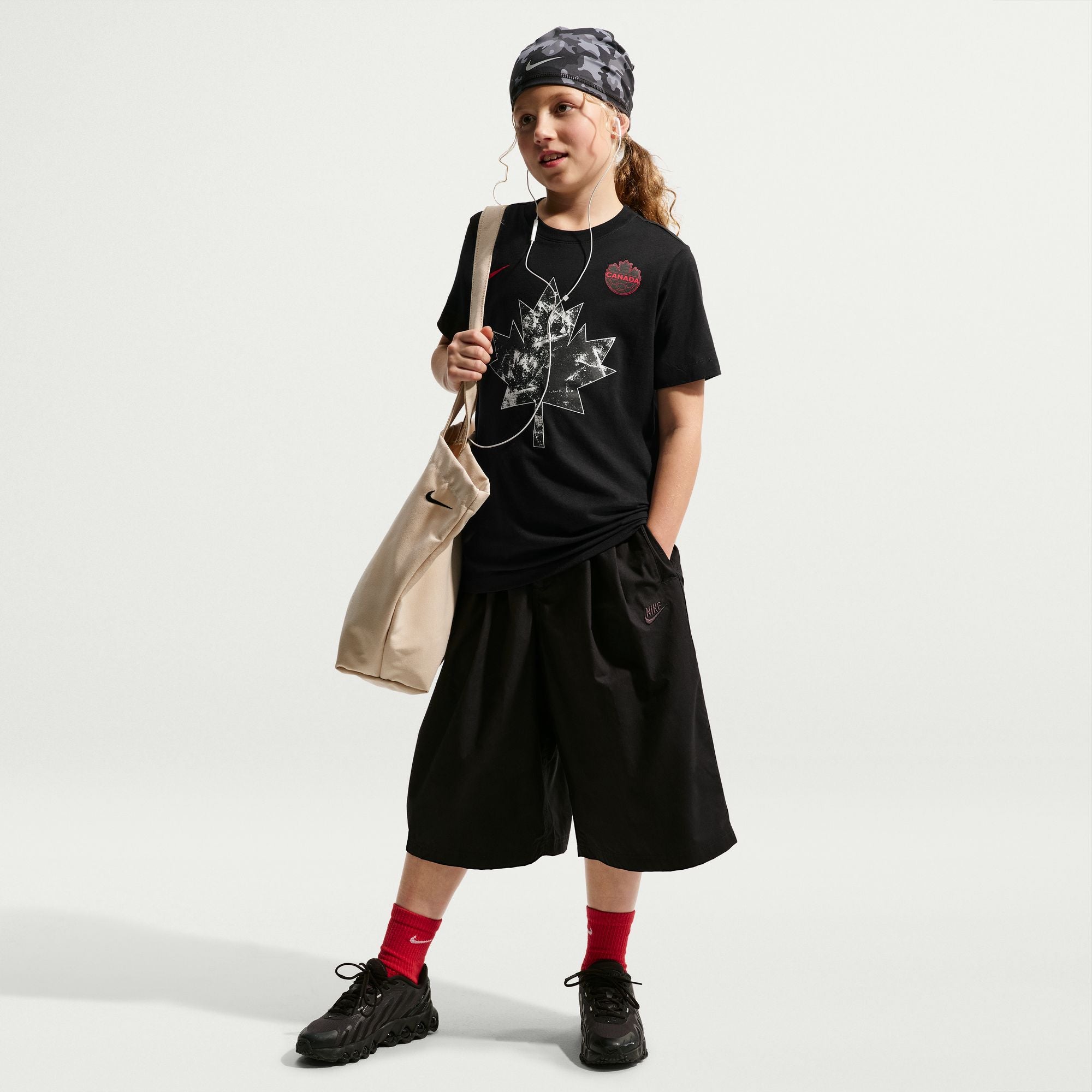Nike Canada Older Kids' Short-Sleeve T-Shirt