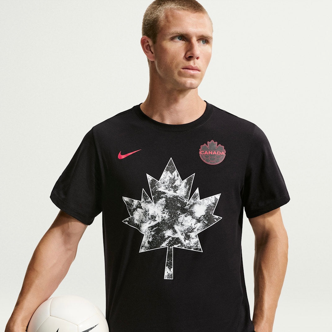 Canada Nike Fanwear Collection Men's Soccer Cotton Short-Sleeve T-Shirt