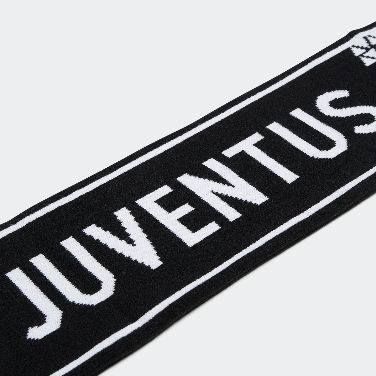 adidas Juventus Scarf