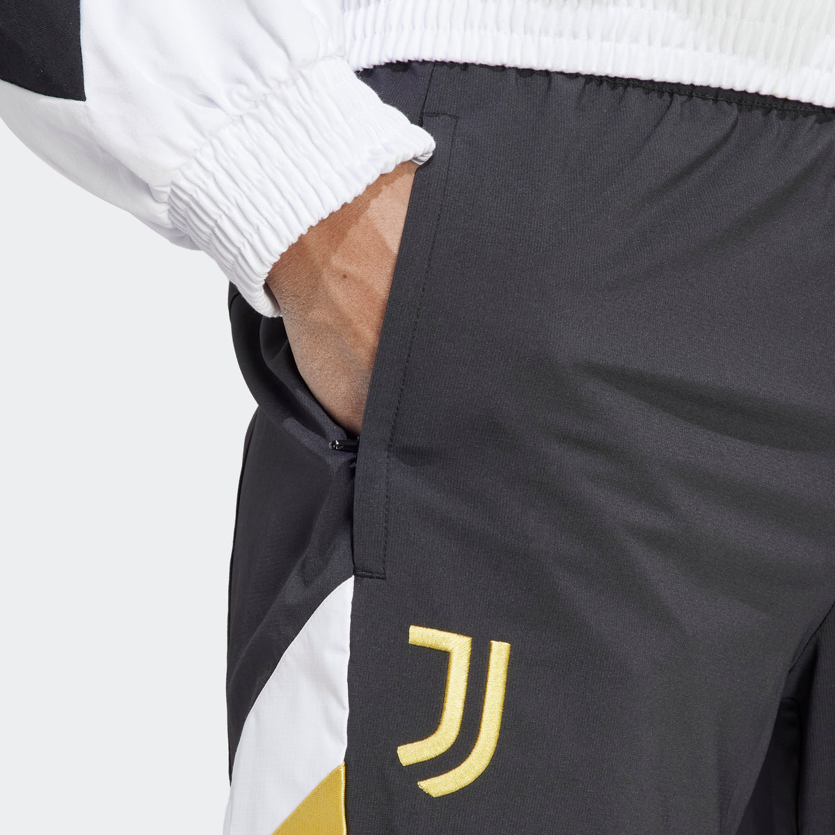 adidas Juventus Icon Woven Tracksuit Bottoms