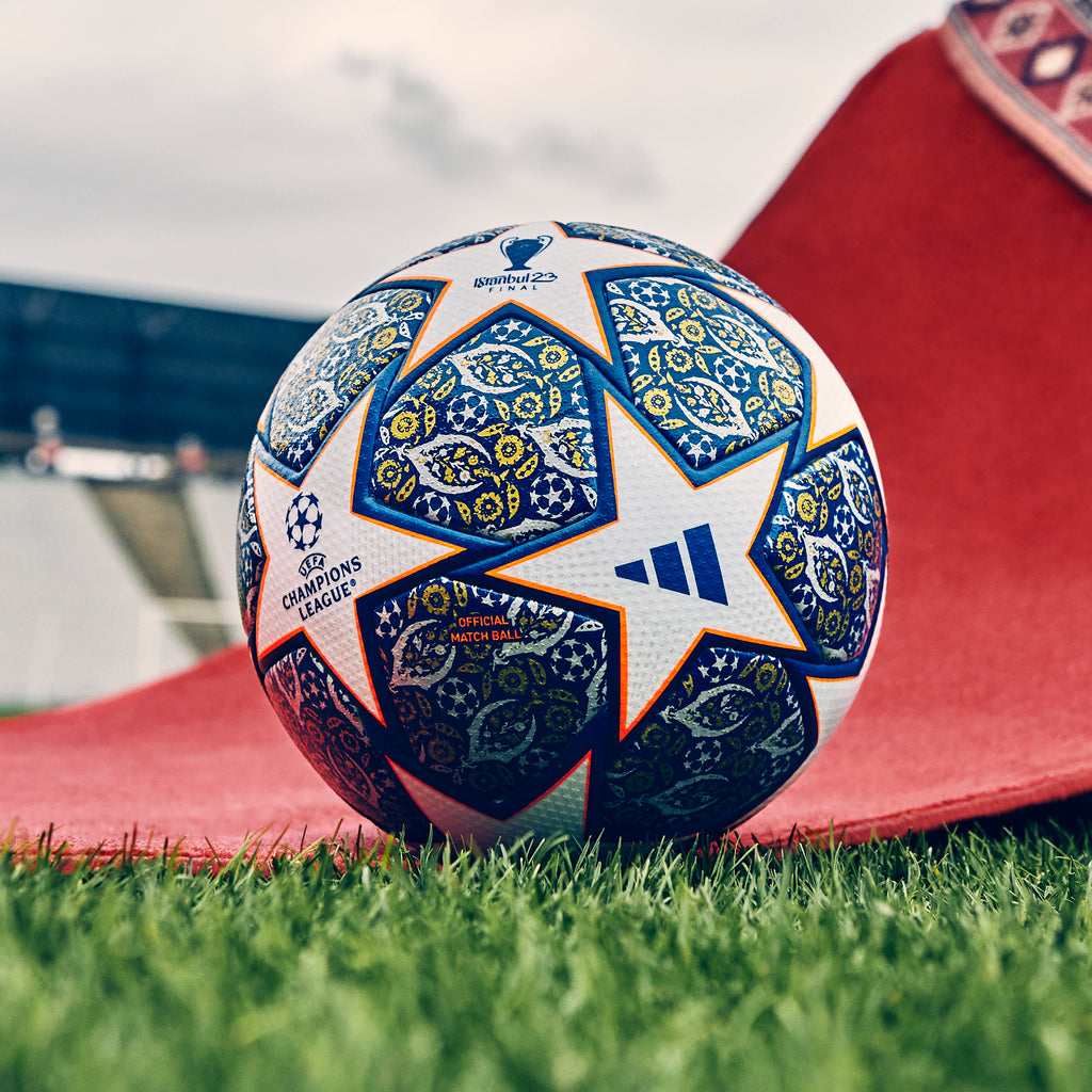 adidas UEFA Champions League 22/23 Istanbul Pro Ball