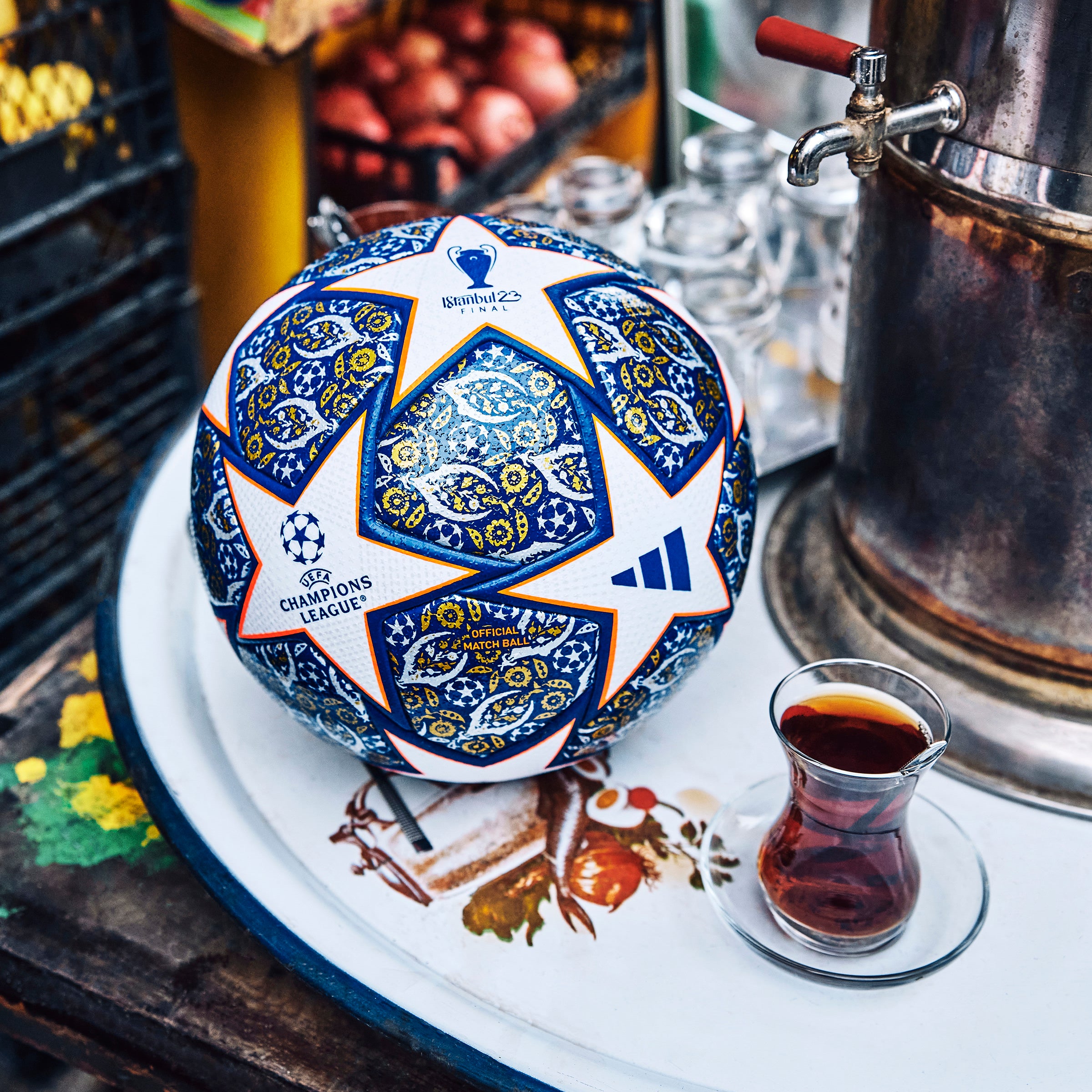 adidas UEFA Champions League 22/23 Istanbul Pro Ball