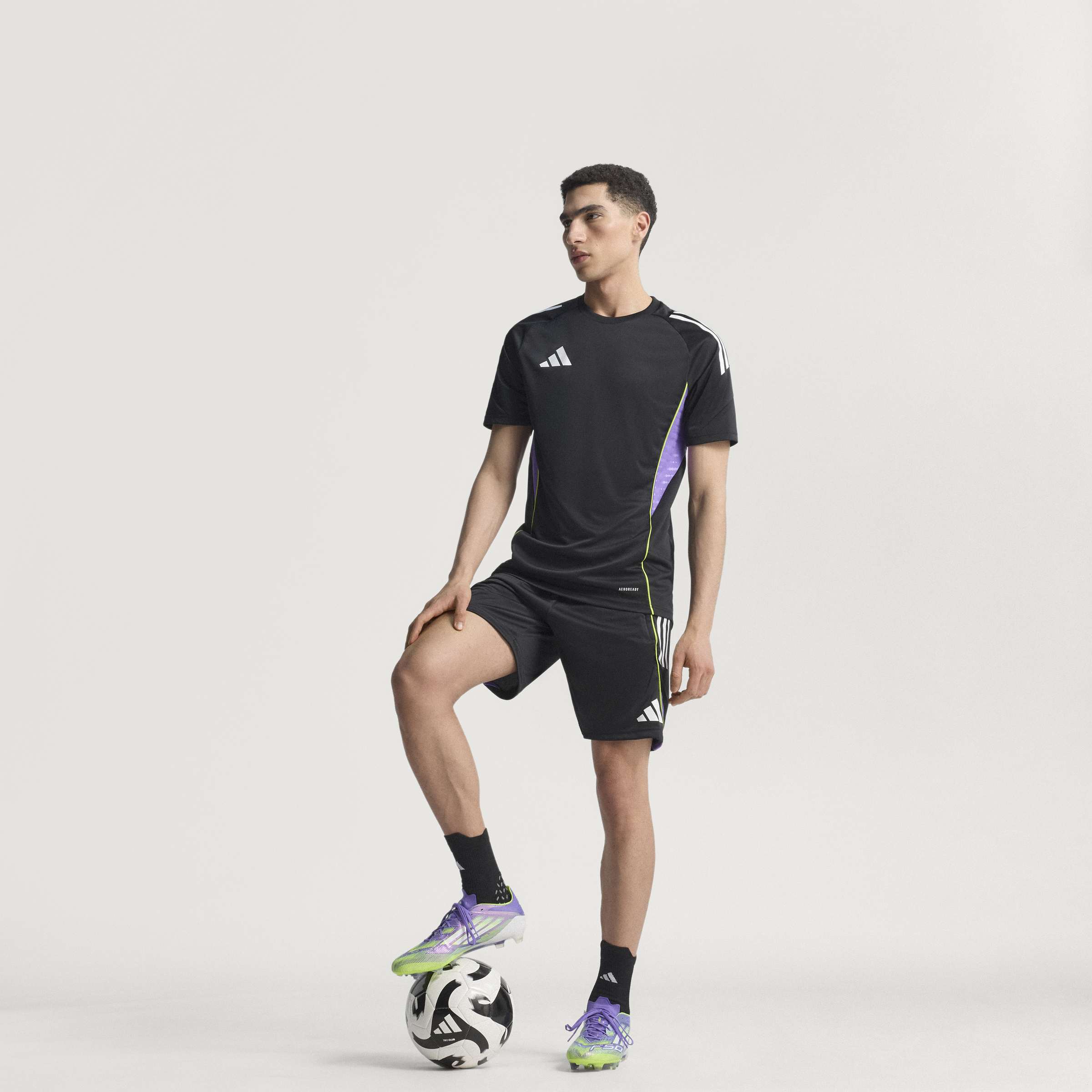 adidas F50 Elite Firm Ground Cleats