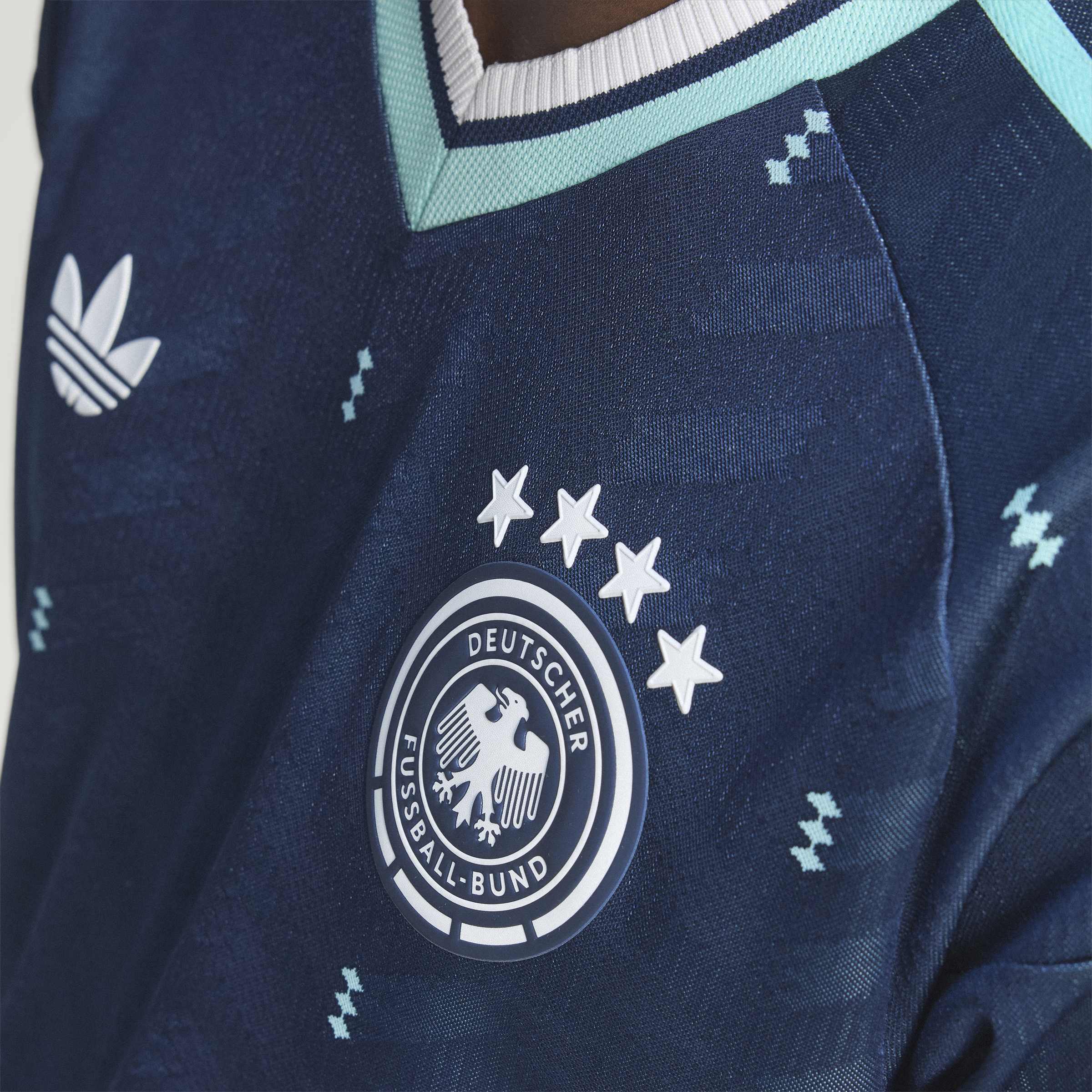 adidas Germany 26 Away Authentic Jersey