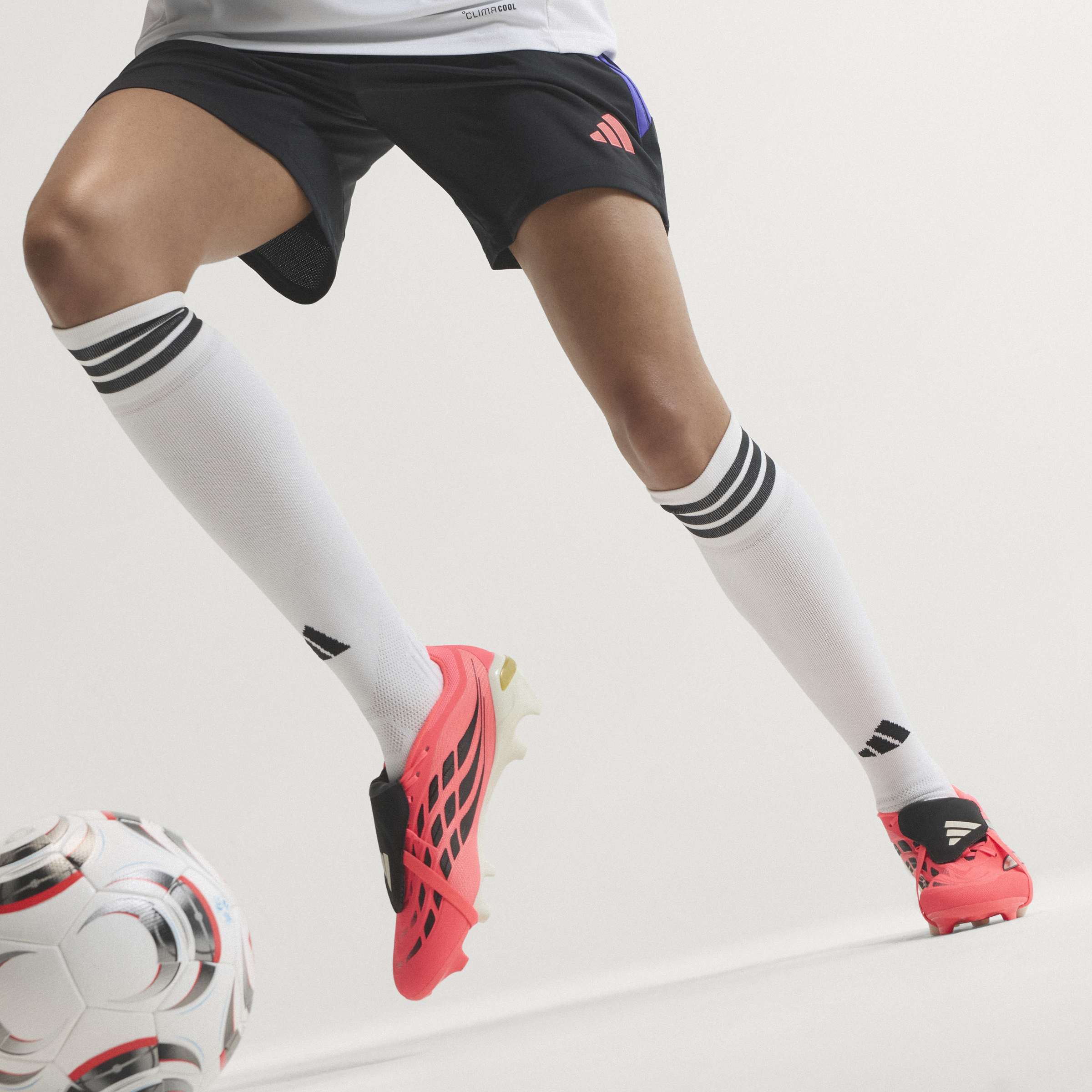 adidas PREDATOR LEAGUE Fold-Over Tongue Firm Ground Football Boots