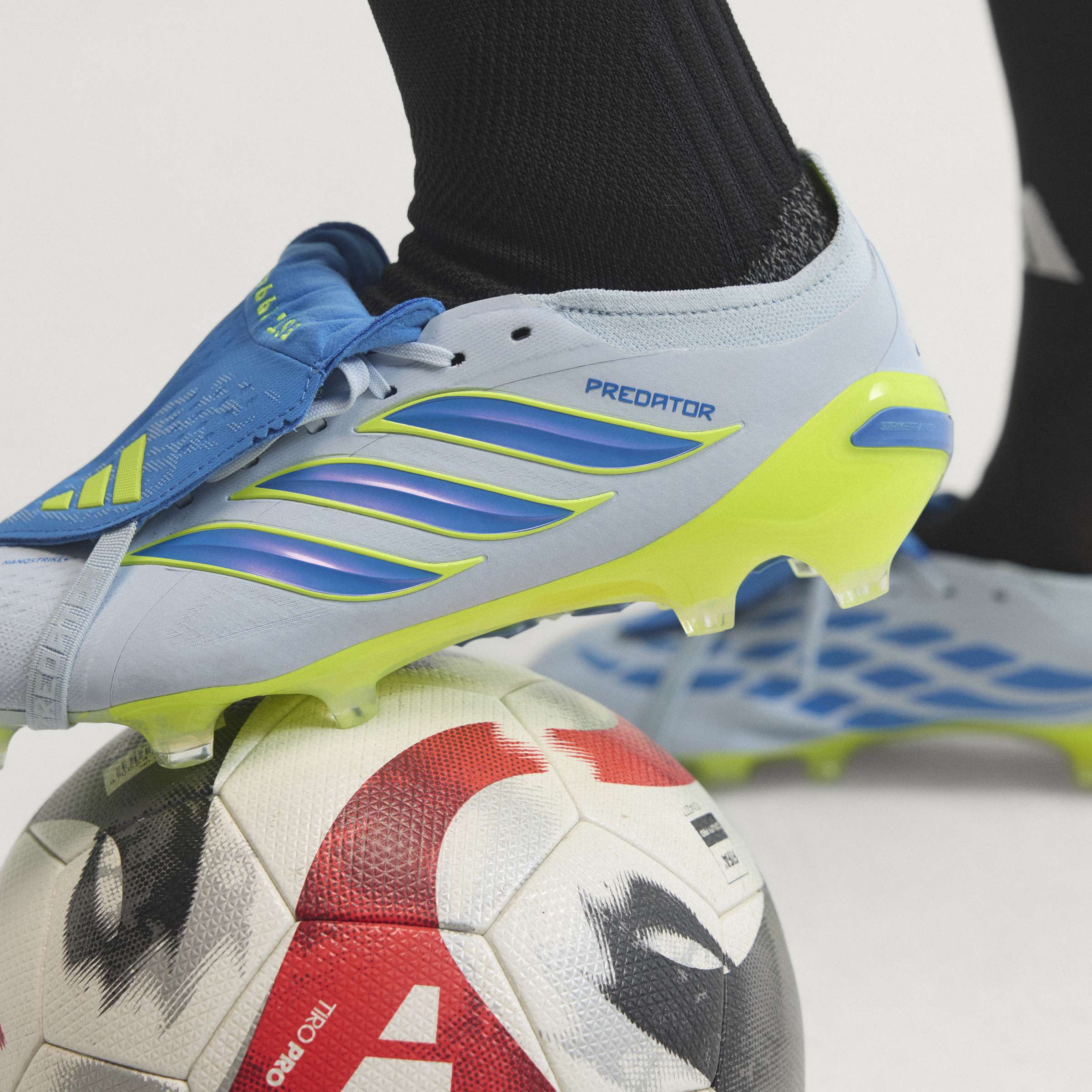 adidas PREDATOR ELITE Fold-Over Tongue Firm Ground Football Boots