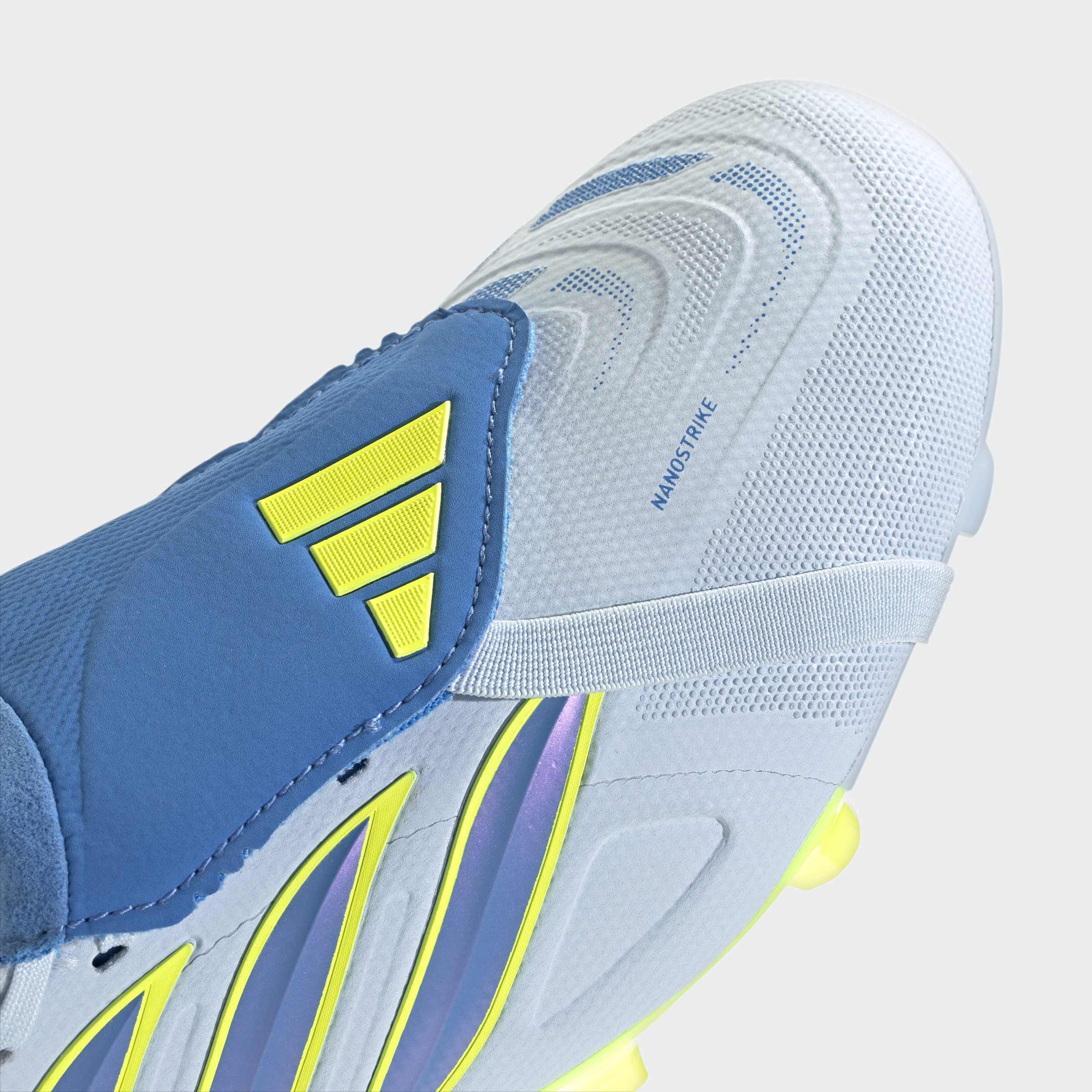 adidas PREDATOR LEAGUE Fold-Over Tongue Firm Ground Football Boots