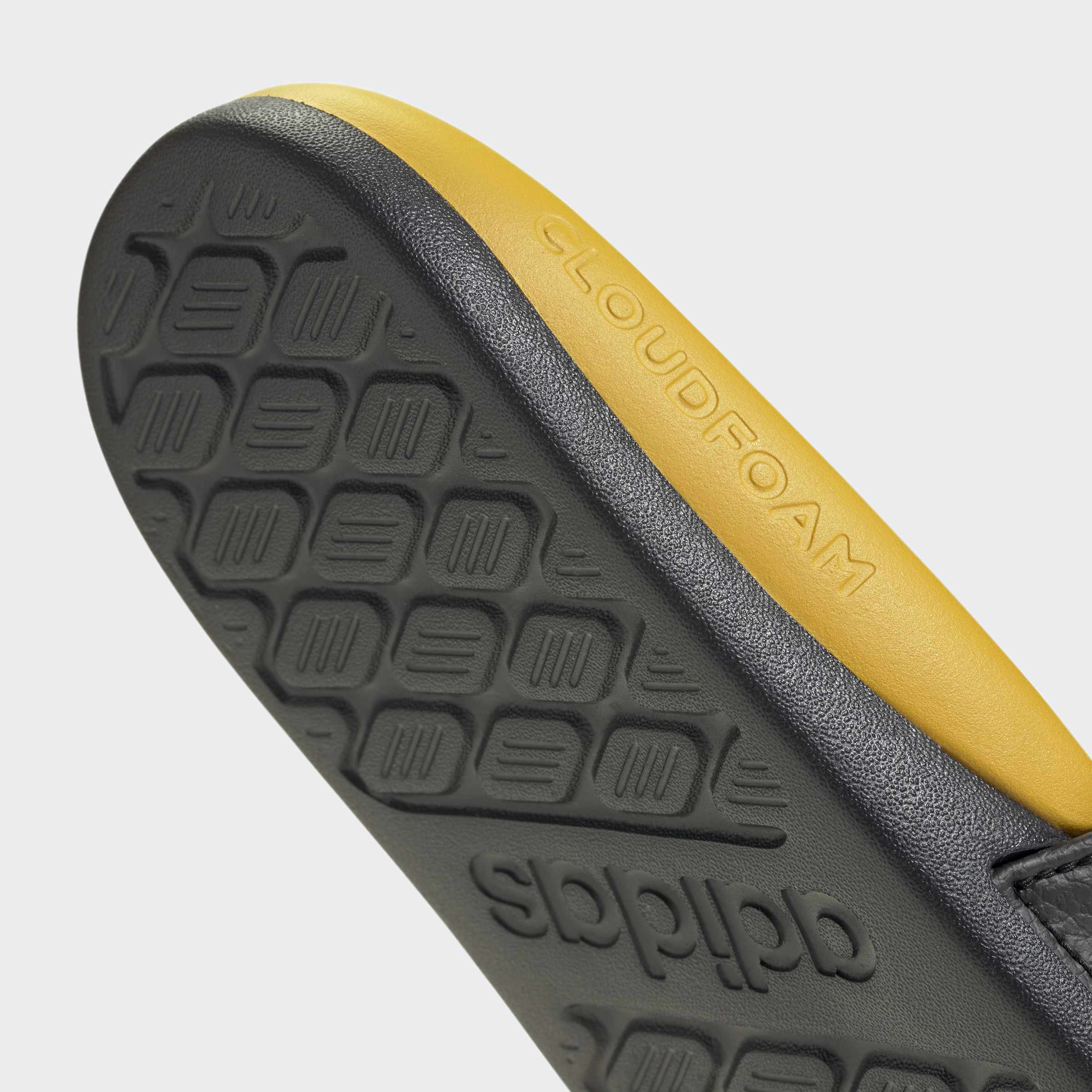 adidas Adilette Comfort 2.0 Jamaica Slides