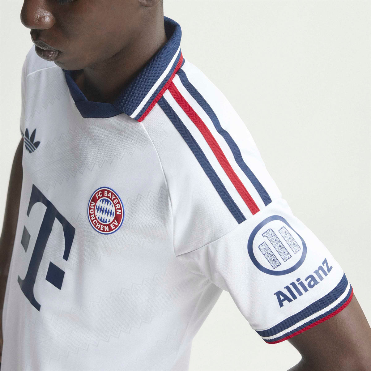 adidas FC Bayern 26/27 Away Authentic Jersey