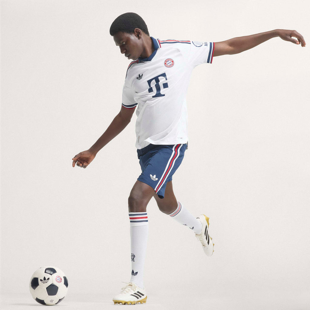adidas FC Bayern 26/27 Away Authentic Jersey