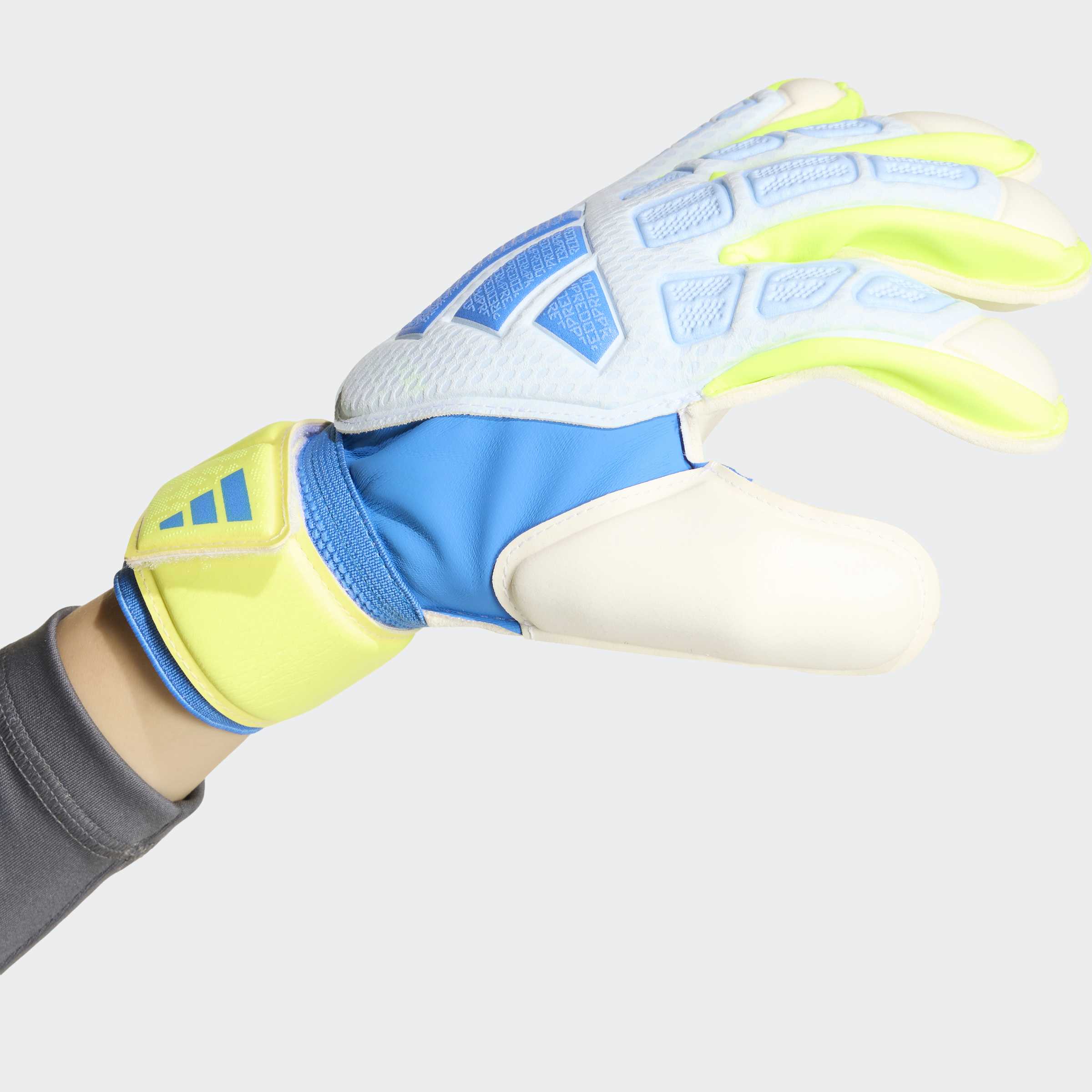 adidas PREDATOR GOALKEEPER GLOVE MATCH FINGERSAVE JUNIOR