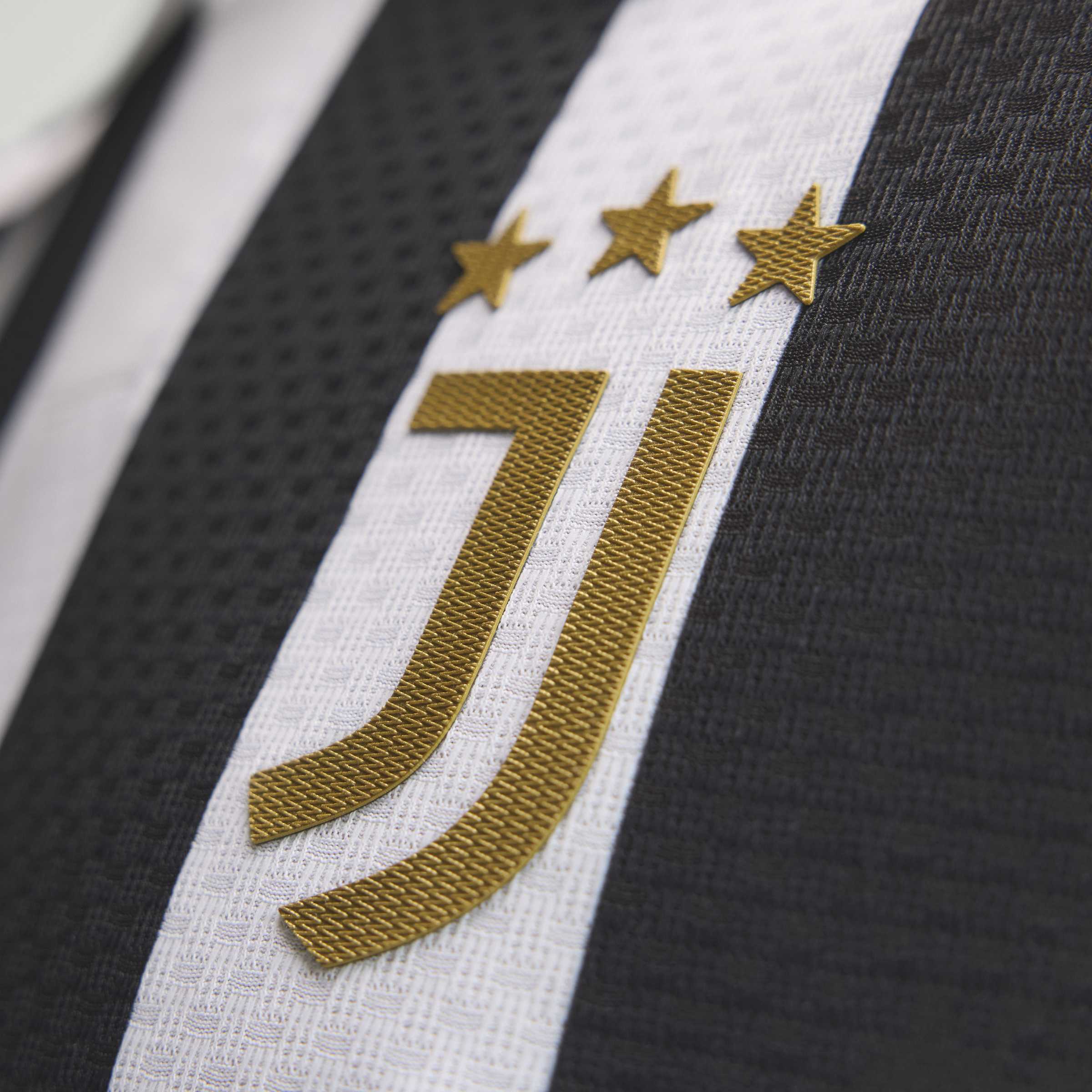 adidas Juventus 26/27 Home Authentic Jersey