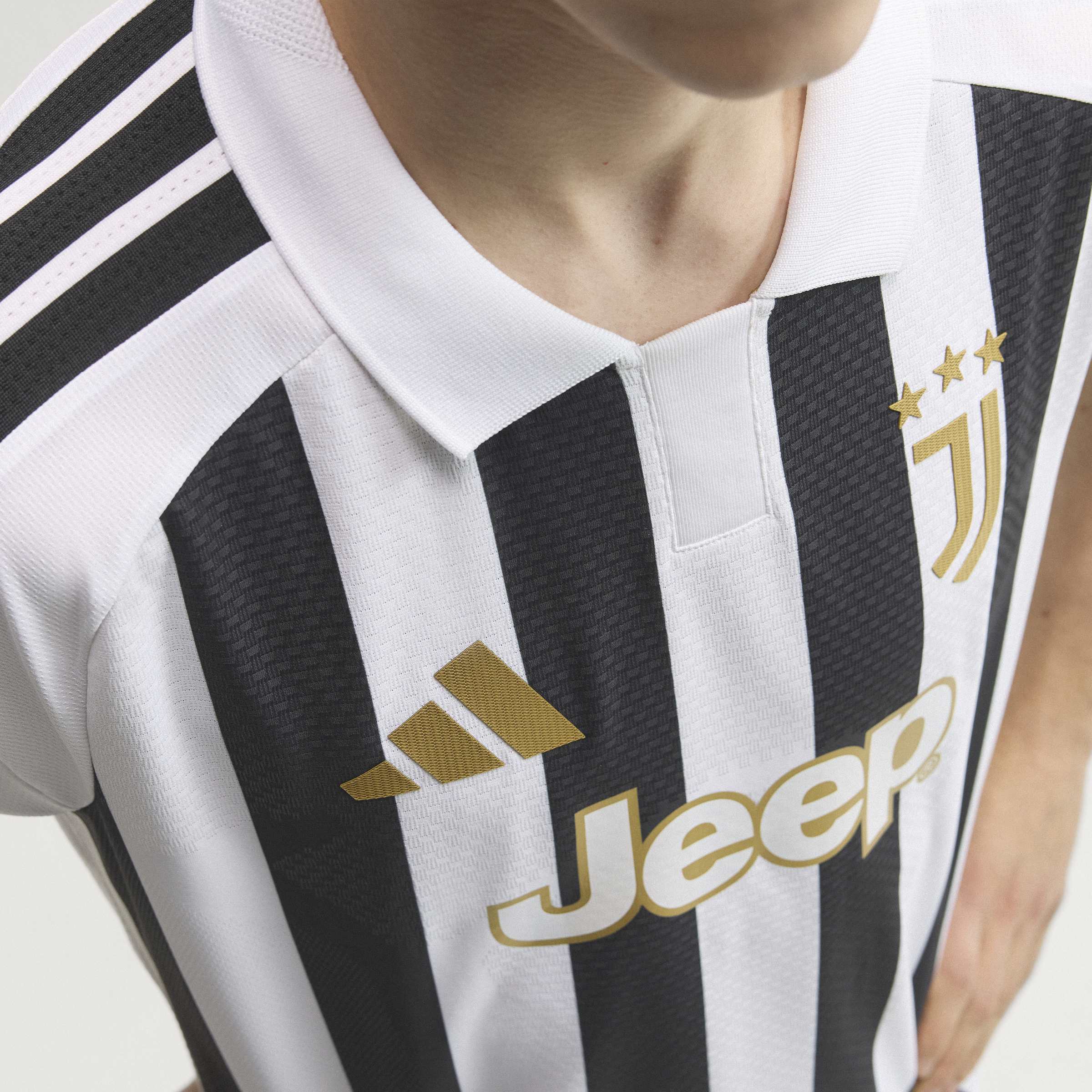 adidas Juventus 26/27 Home Authentic Jersey