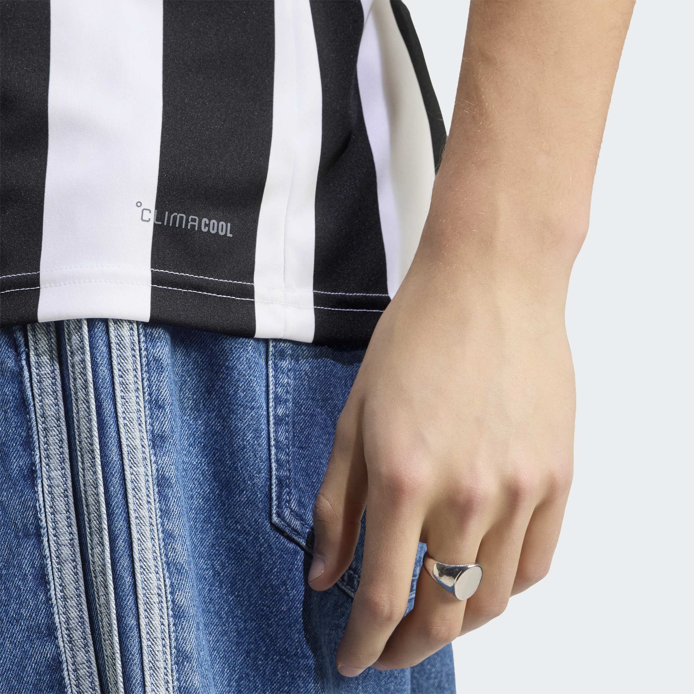adidas Juventus 26/27 Home Jersey