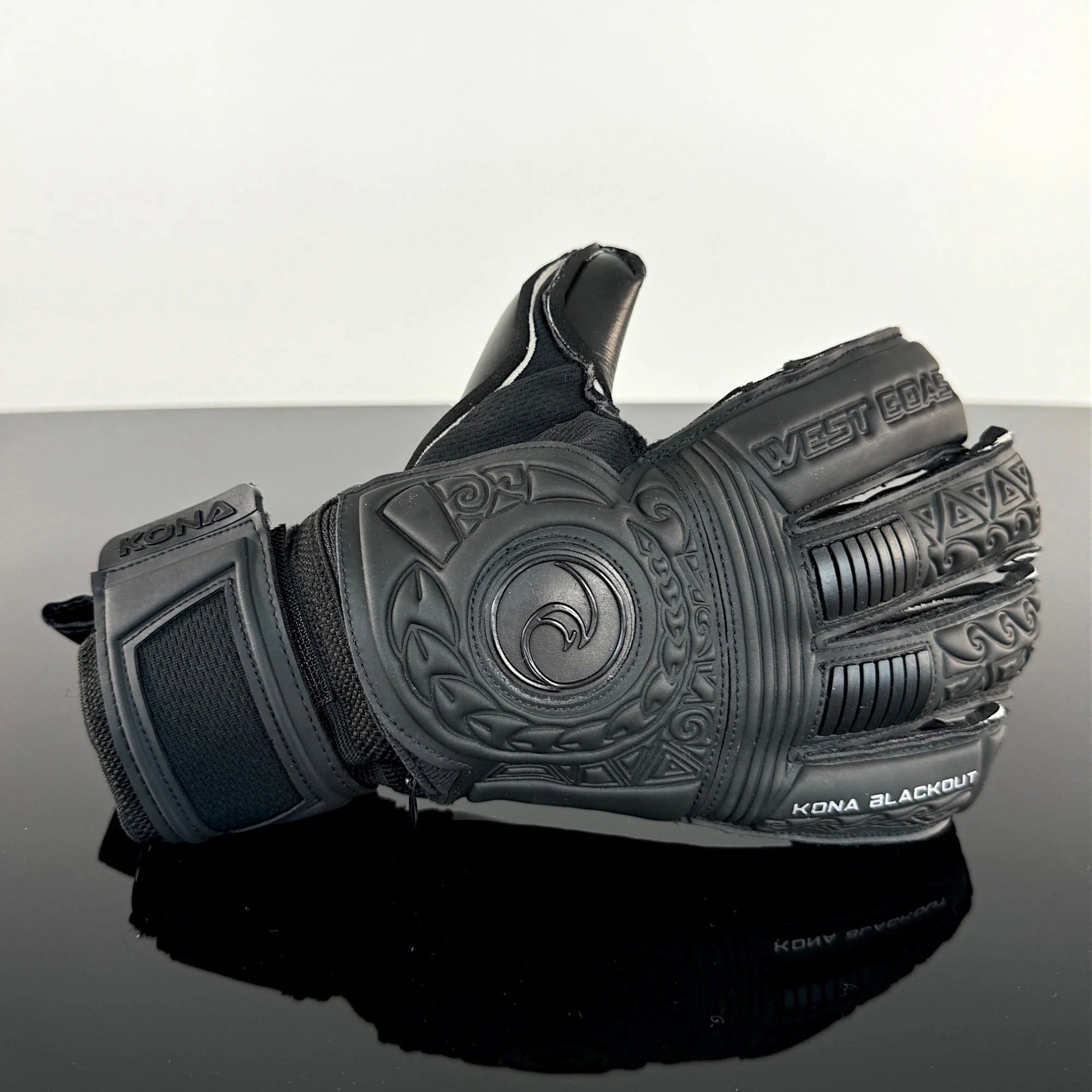 West Coast KONA ™ Blackout Edition Goalkeeper Gloves