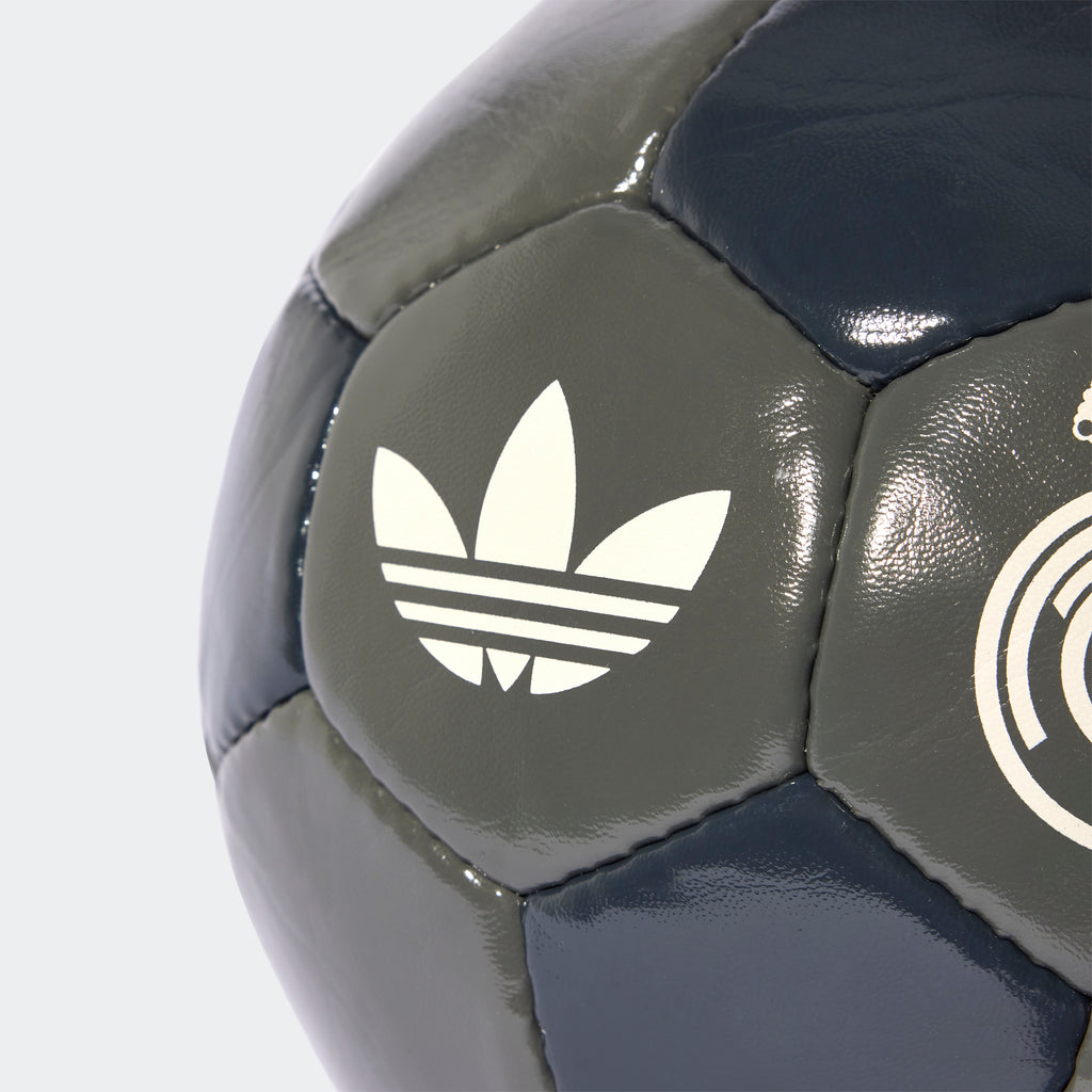 adidas Real Madrid Away Club Ball