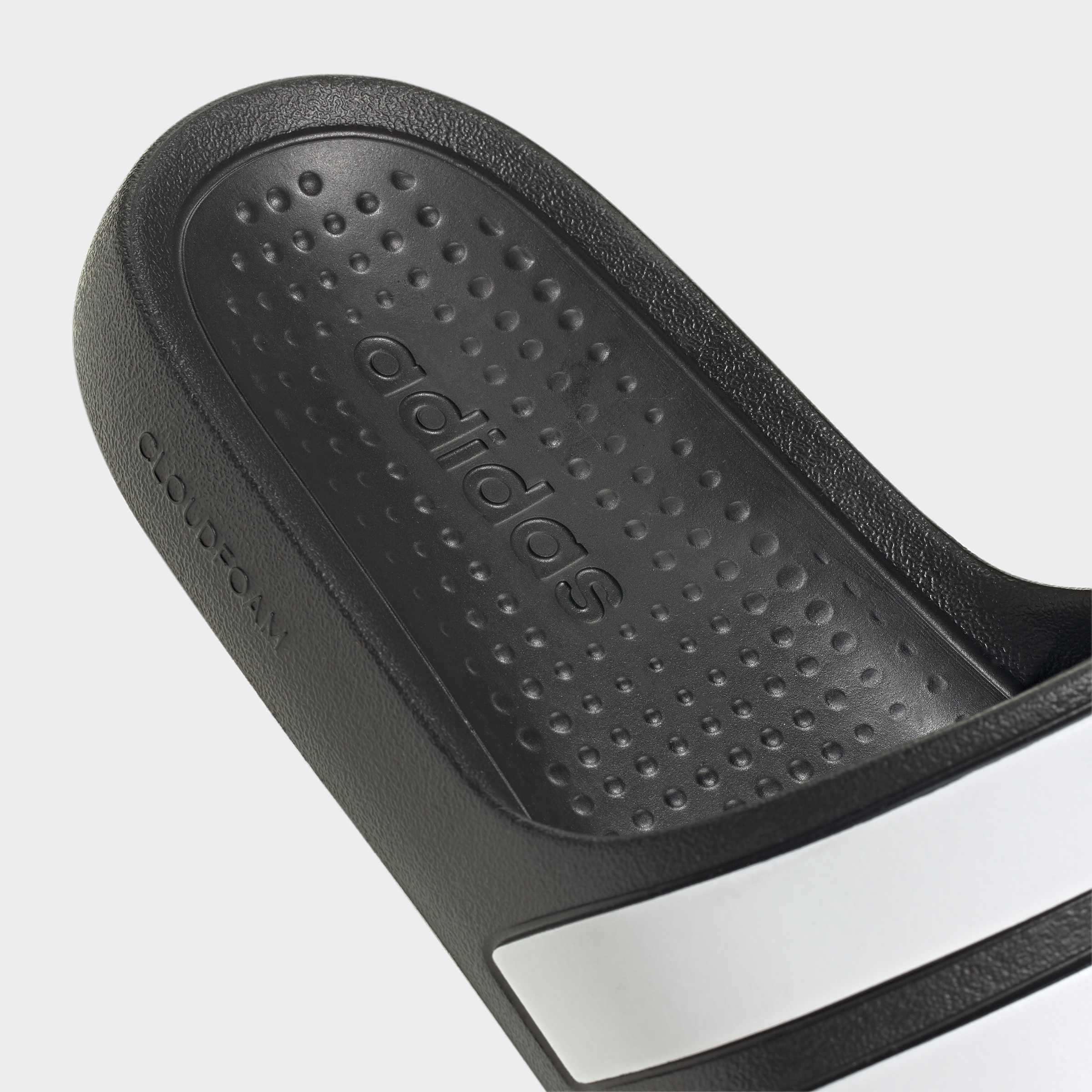 adidas Adilette Flow Slides