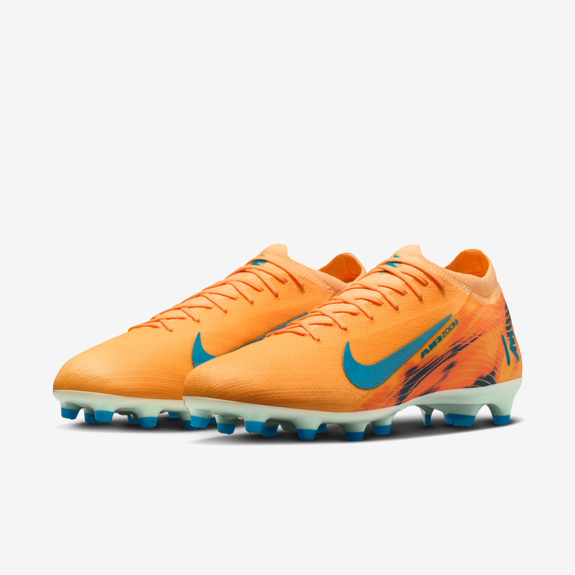 Kylian Mbappé Nike Mercurial Vapor 16 Pro Artificial-Grass Low-Top Soccer Cleats