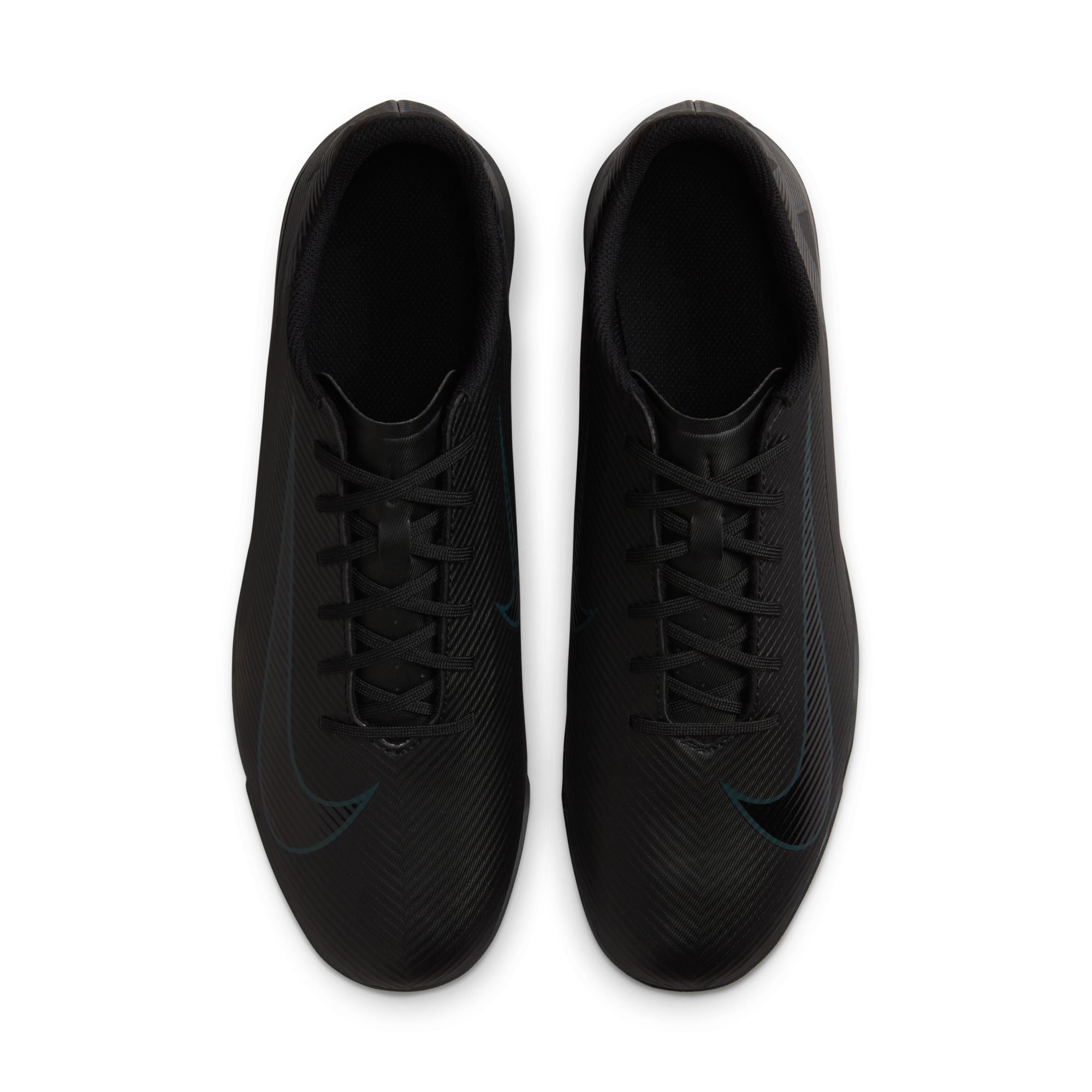 Nike Mercurial Vapor 16 Club Turf Low-Top Soccer Shoes