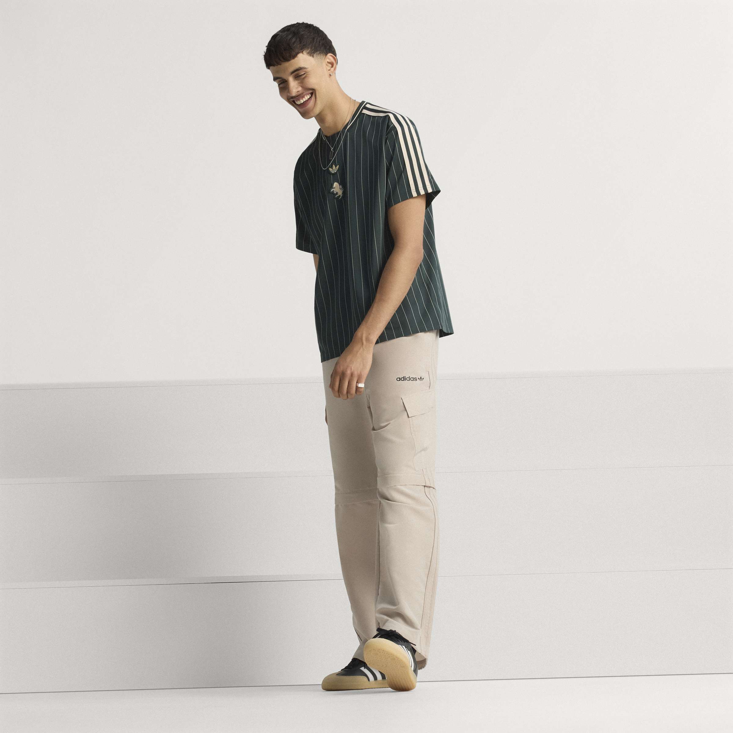 adidas Juventus Terrace Icons Jersey (Gender Neutral)