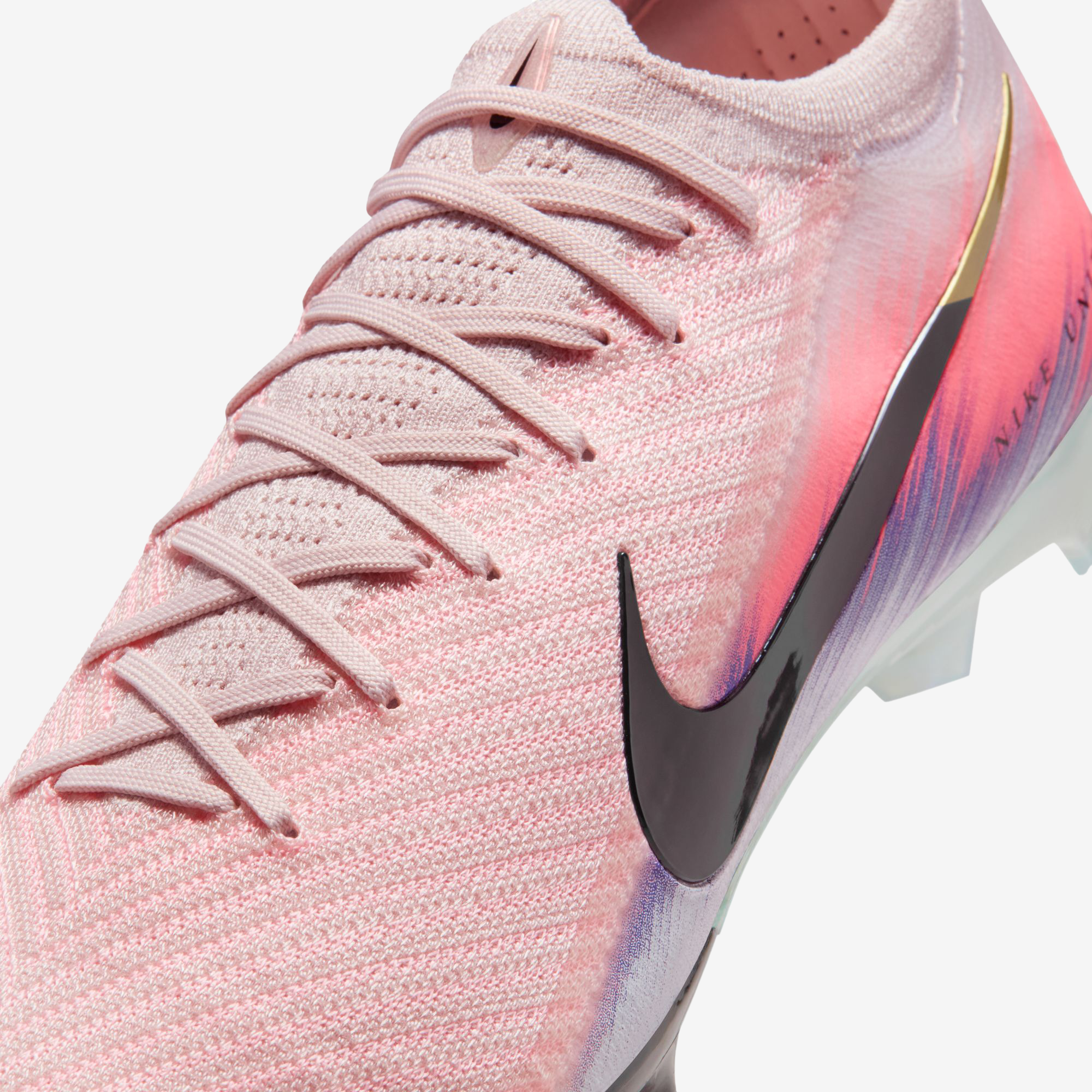 Nike United Mercurial Vapor 16 Elite Firm-Ground Low-Top Soccer Cleats