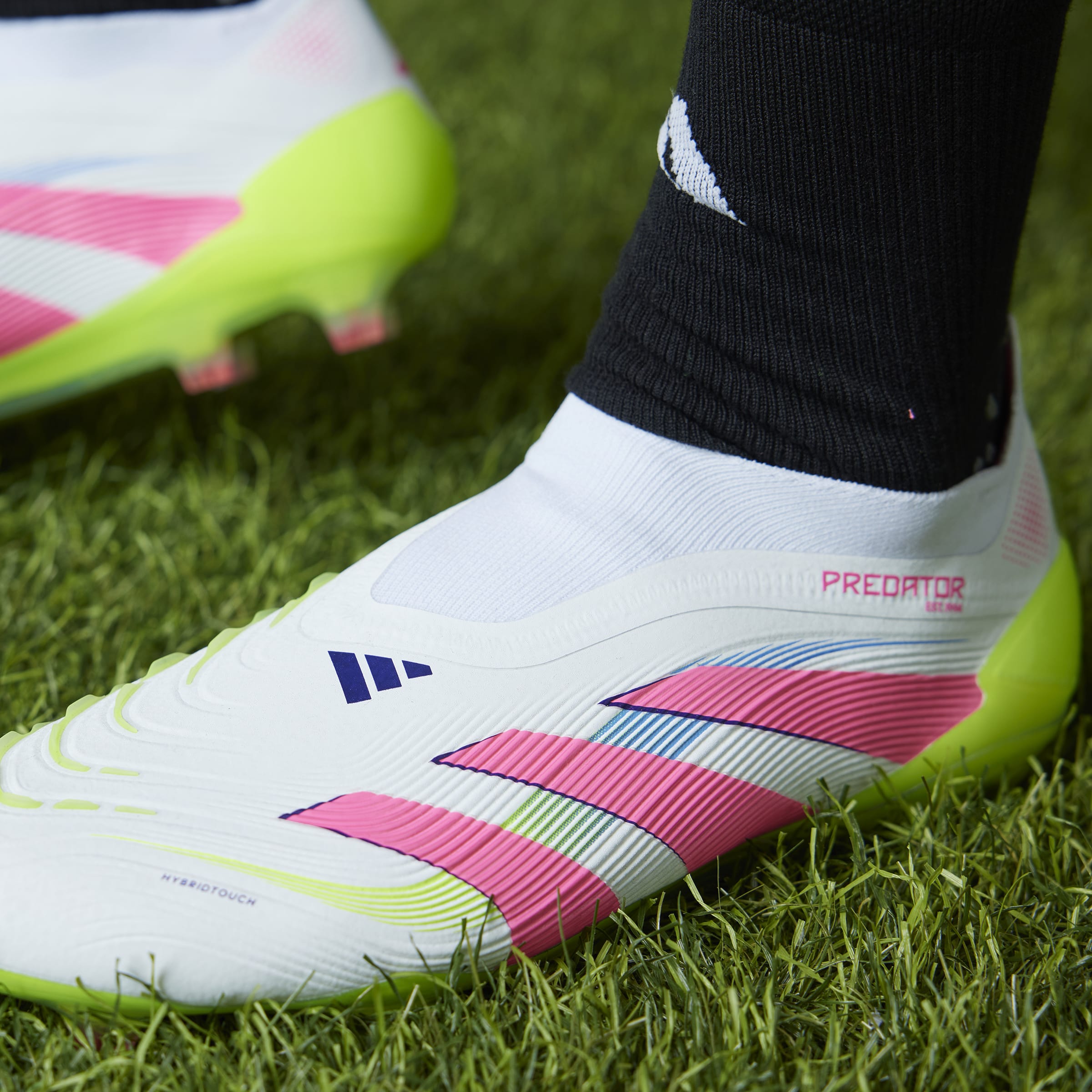adidas Predator 25 Elite Laceless Firm Ground Cleats – FC Soccer