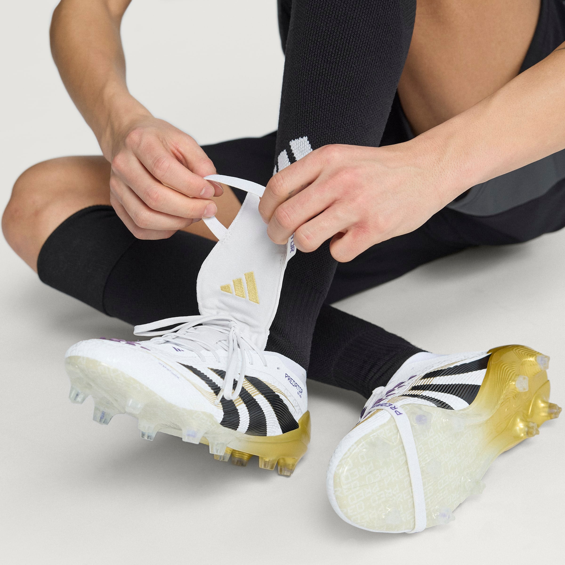 adidas Predator Elite Fold-Over Tongue Firm Ground Boots