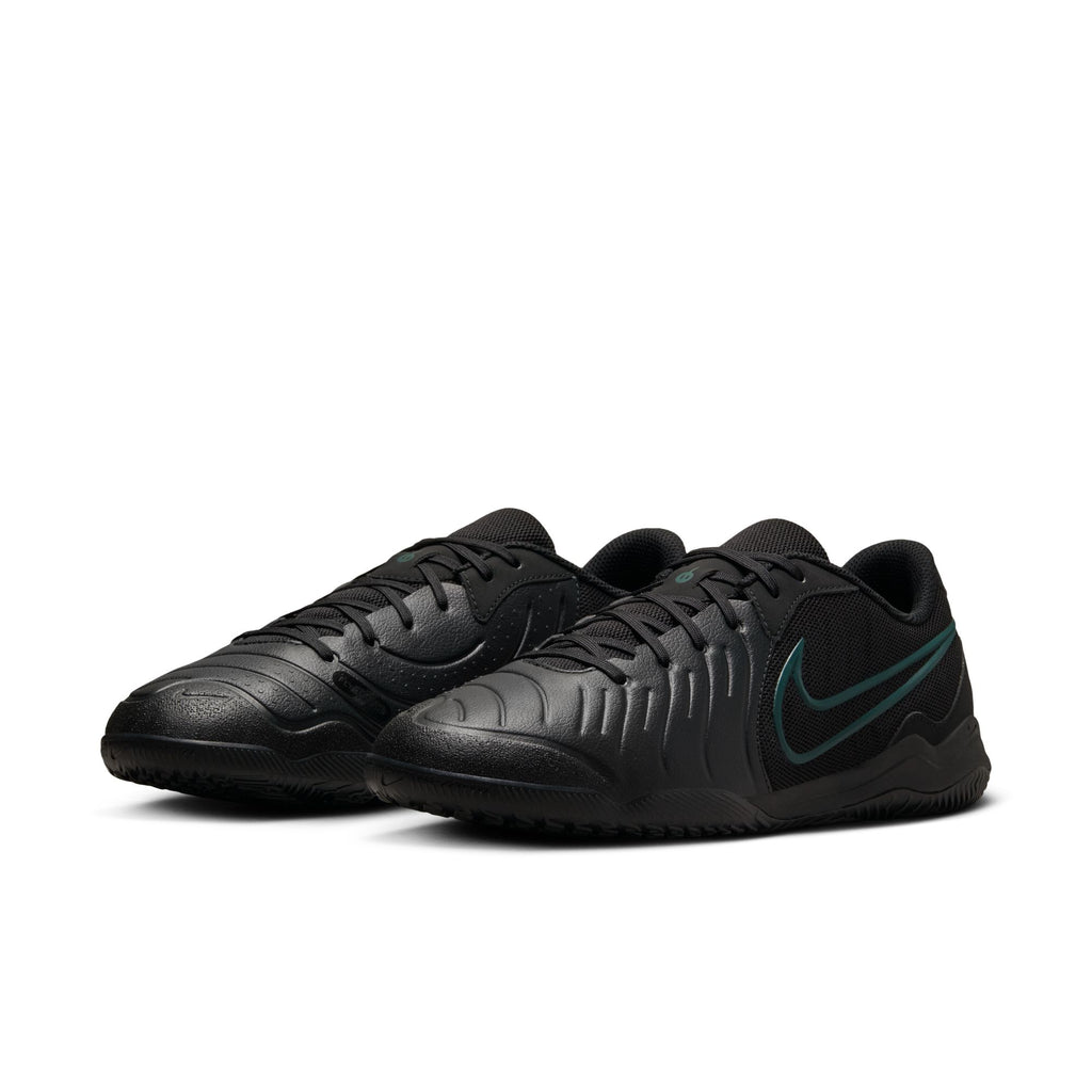 Nike Tiempo Legend 10 Academy Indoor-Court Low-Top Soccer Shoes