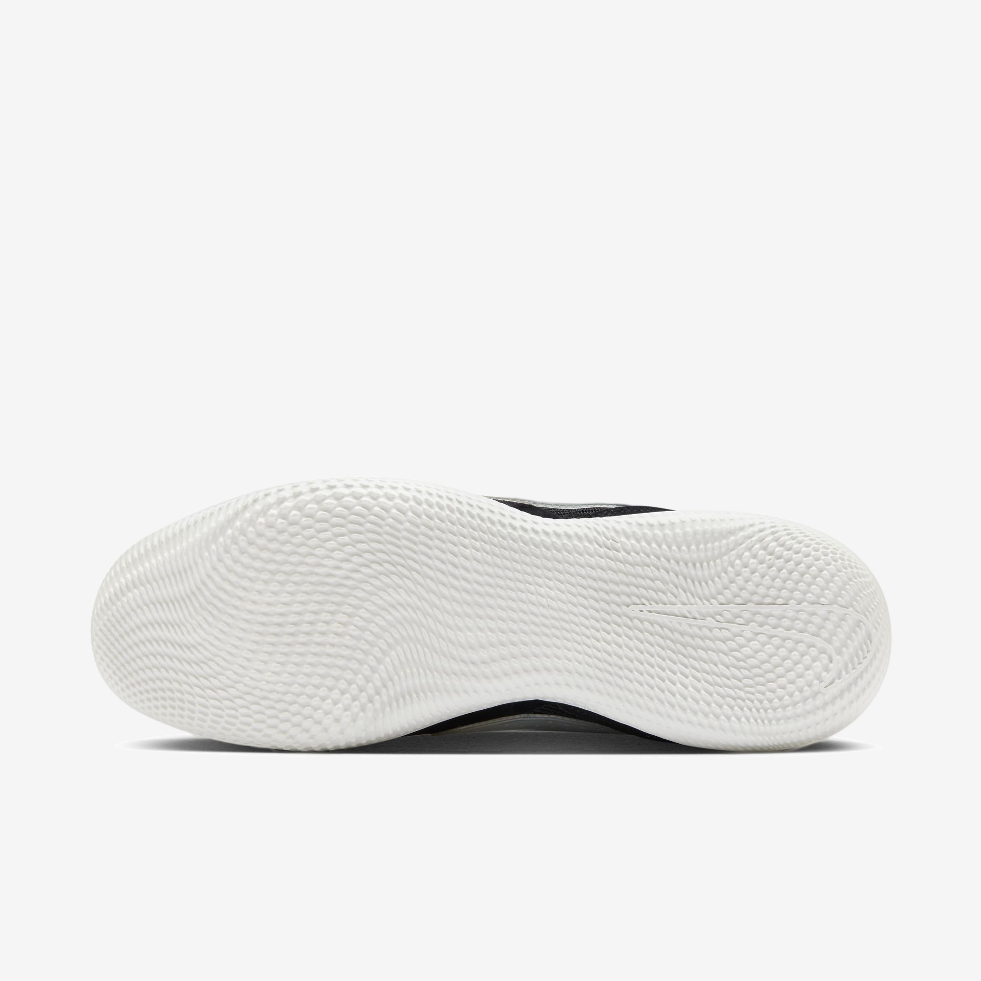 Nike Streetgato Low-Top Soccer Shoes
