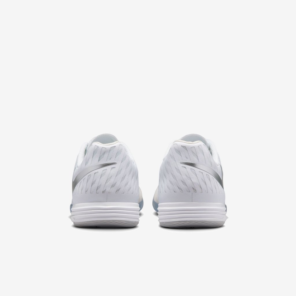 Nike Lunargato II Indoor/Court Low-Top Soccer Shoes