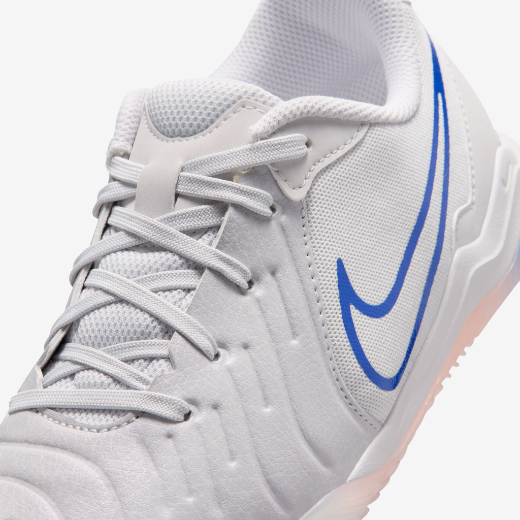 Nike United Jr. Tiempo Legend 10 Academy Younger/Older Kids' Indoor/Court Low-Top Soccer Shoes