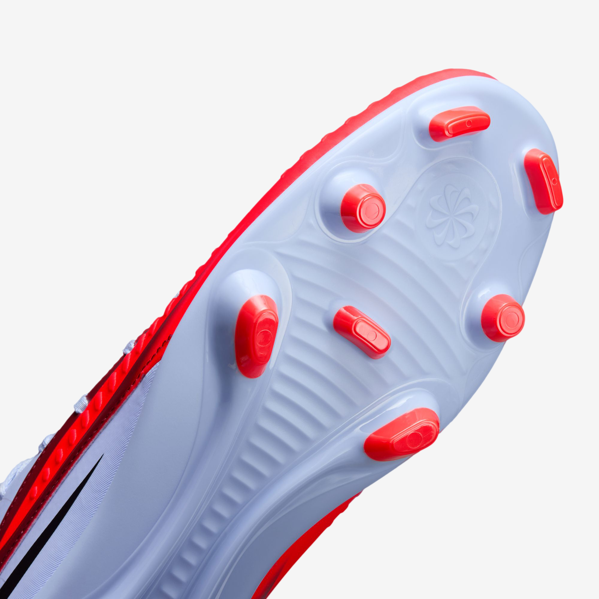 Nike Phantom 6 High Club Multi-Ground Soccer Cleats