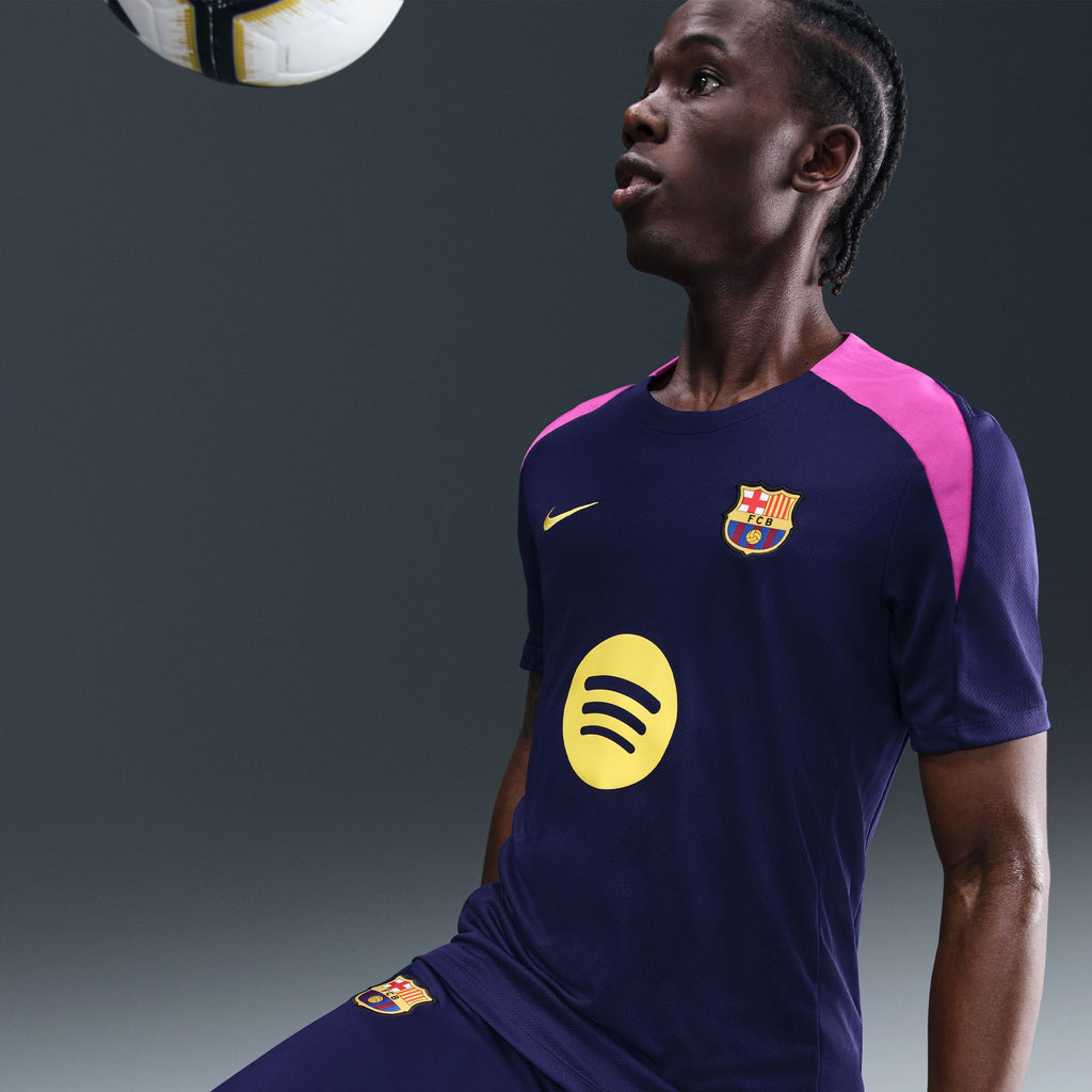 FC Barcelona Strike Men's Nike Dri-FIT Short-Sleeve Top