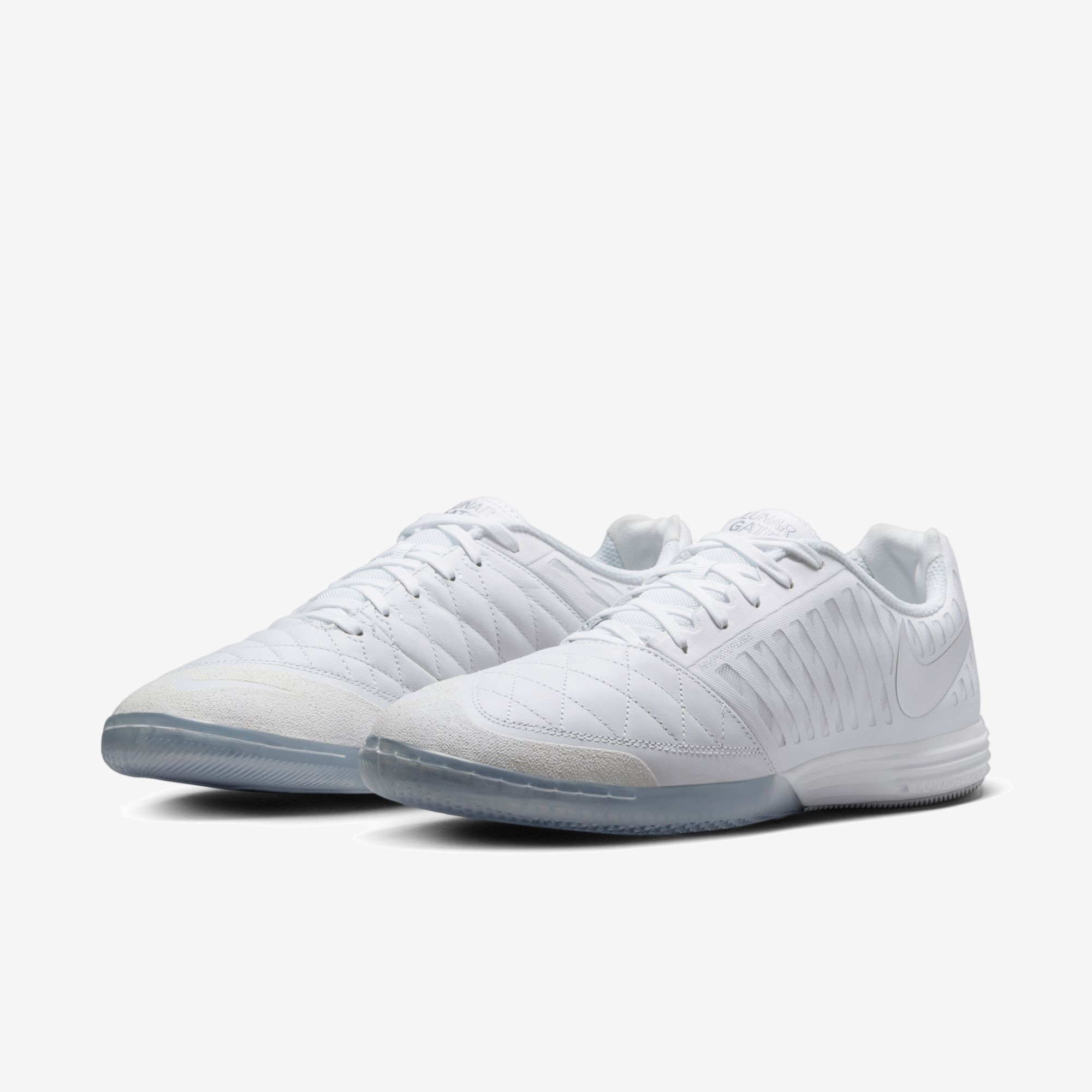Nike Lunargato II Indoor/Court Low-Top Soccer Shoes