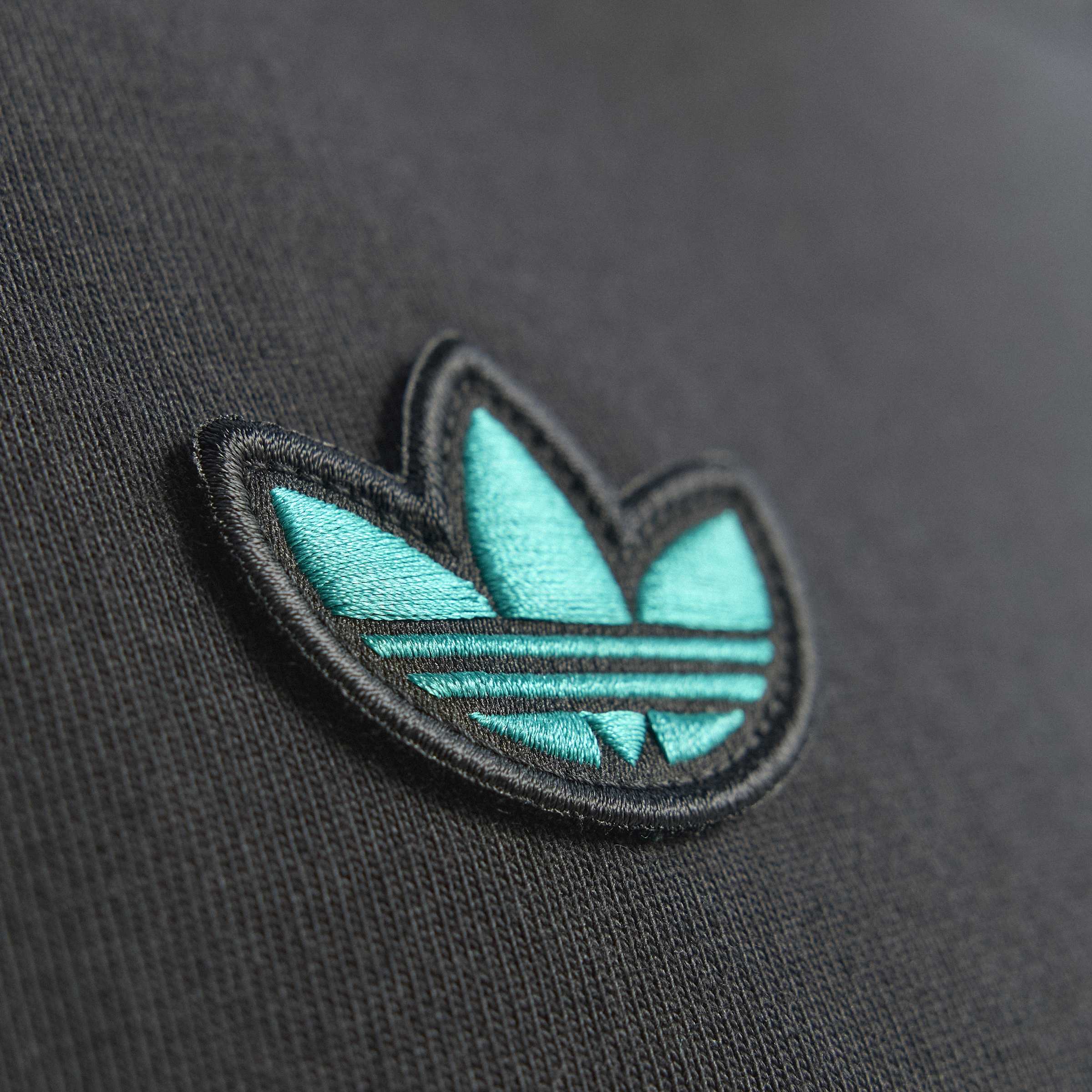 adidas Liverpool FC Terrace Icons T-Shirt