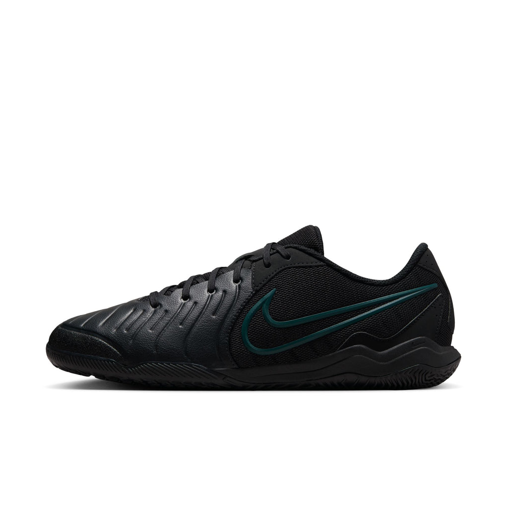 Nike Tiempo Legend 10 Academy Indoor-Court Low-Top Soccer Shoes