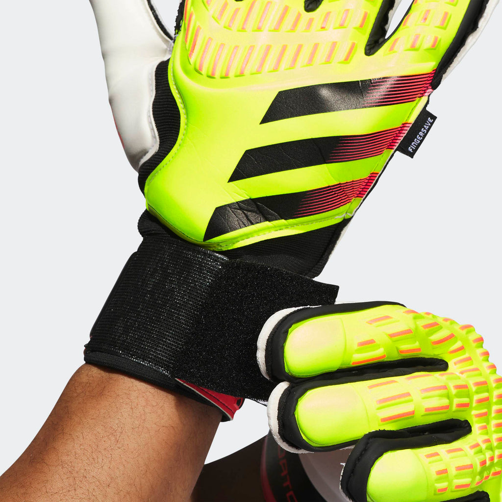 adidas Predator Match Fingersave Goalkeeper Gloves