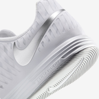 Nike Lunargato II Indoor/Court Low-Top Soccer Shoes