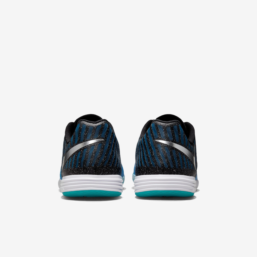Nike Lunargato II Indoor/Court Low-Top Soccer Shoes