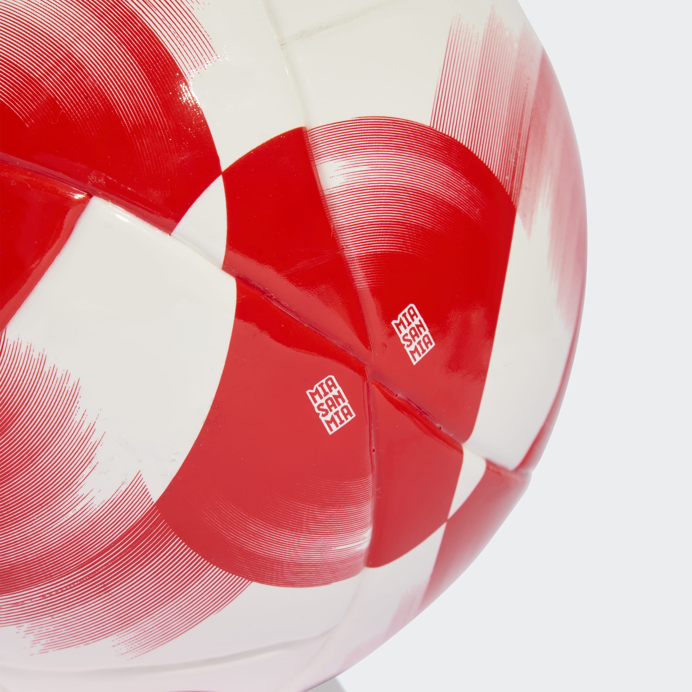 adidas FC Bayern Home Mini Ball