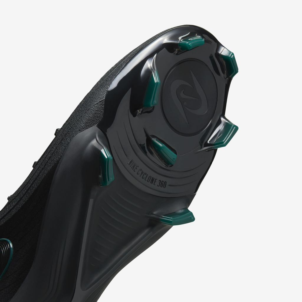 Nike Phantom Luna 2 Pro Firm-Ground High-Top Soccer Cleats