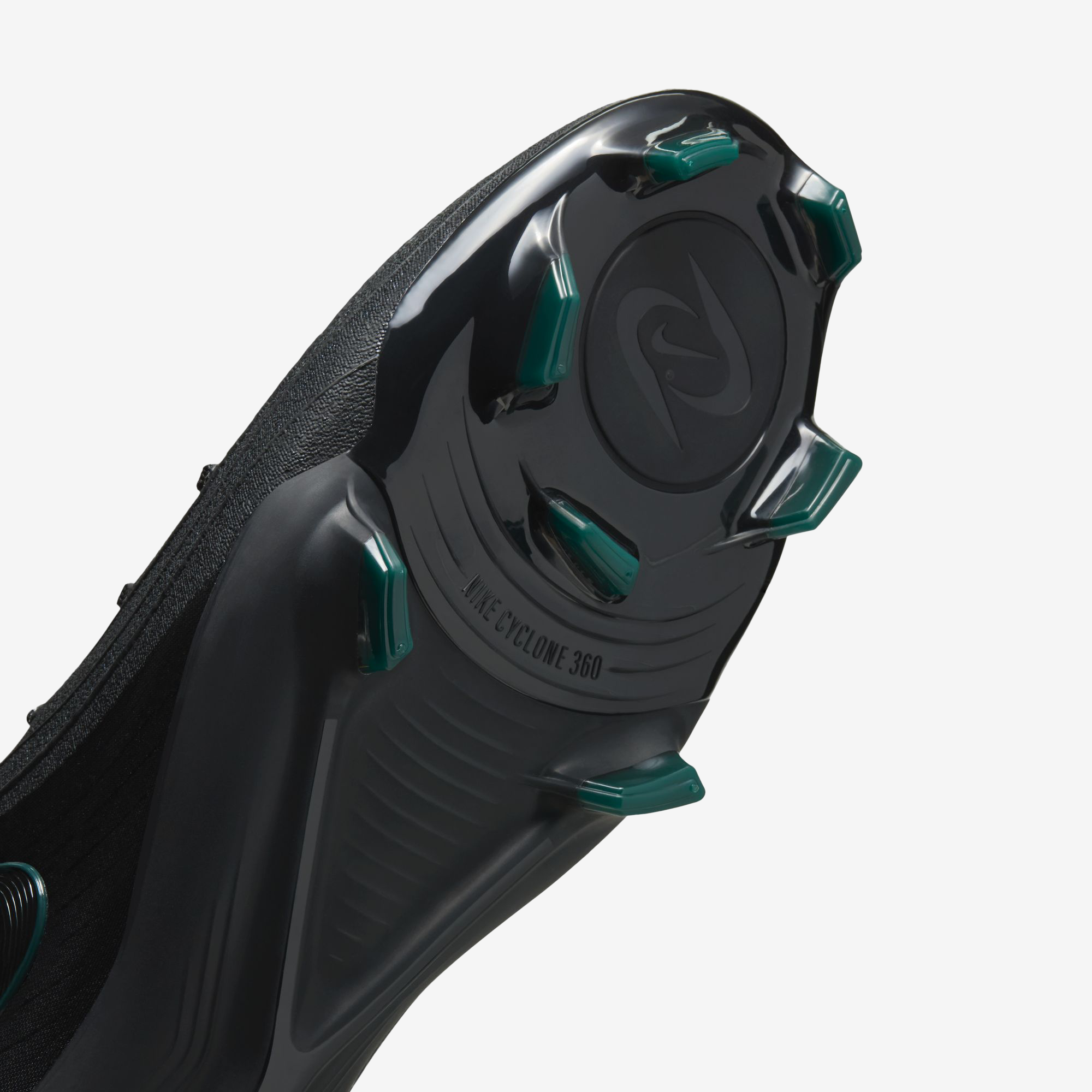 Nike Phantom Luna 2 Pro Firm-Ground High-Top Soccer Cleats