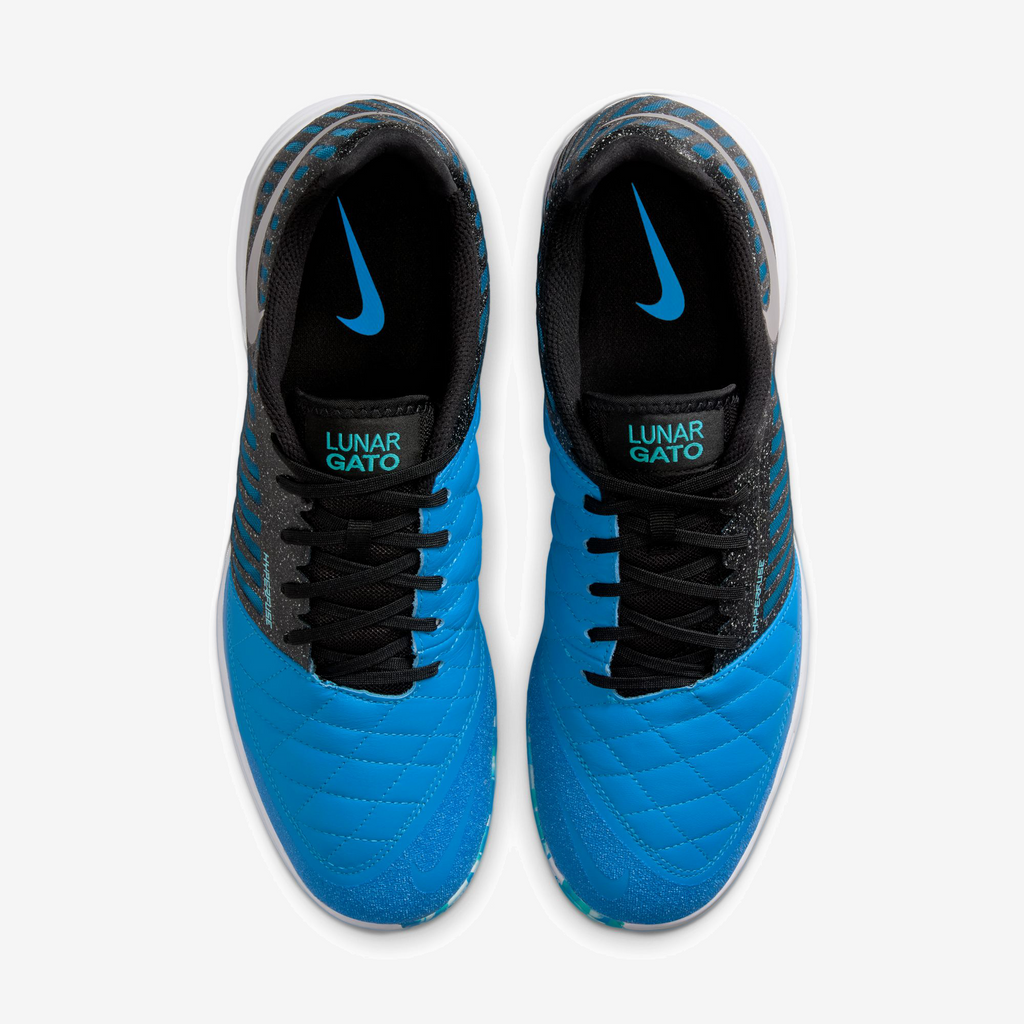Nike Lunargato II Indoor/Court Low-Top Soccer Shoes