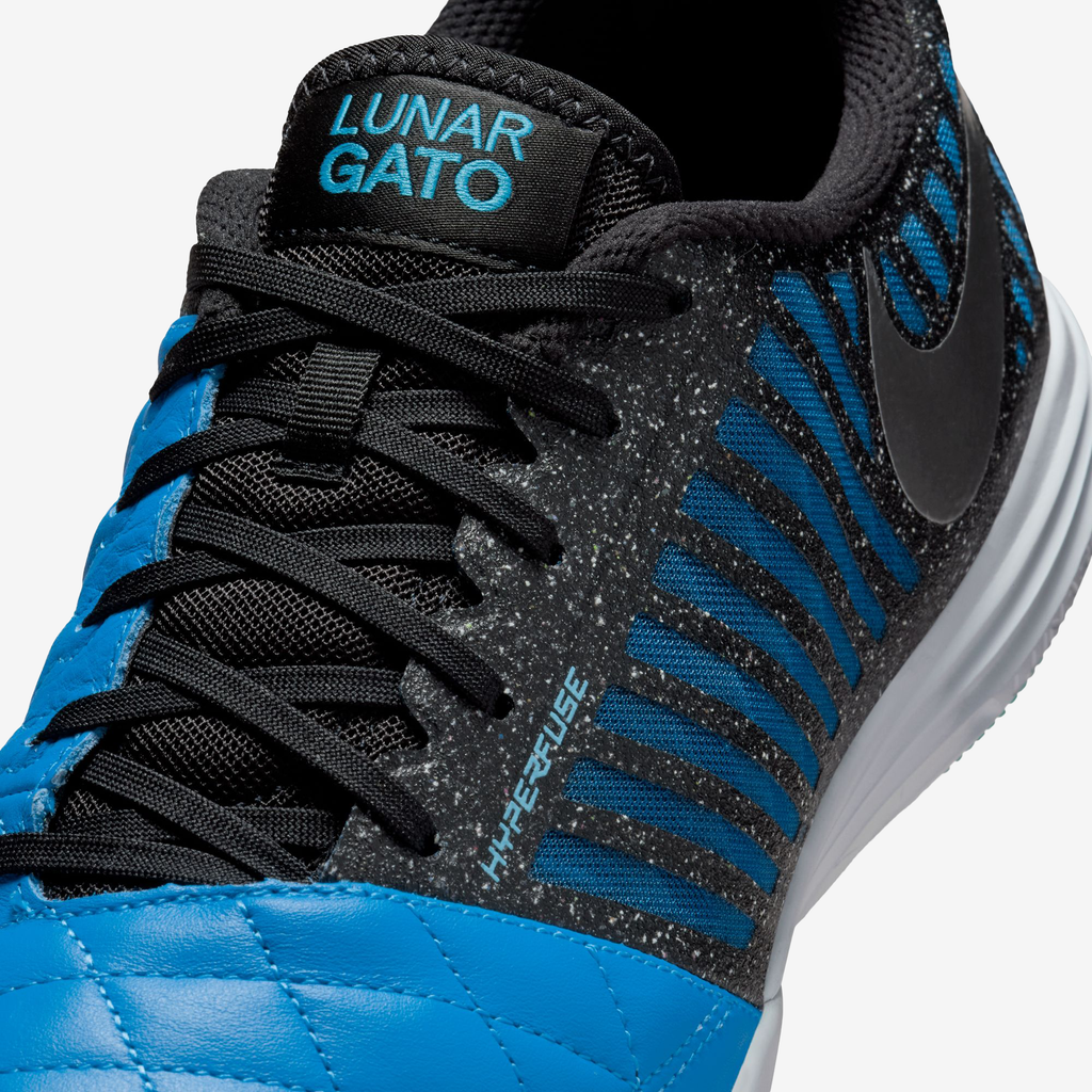 Nike Lunargato II Indoor/Court Low-Top Soccer Shoes – FC Soccer