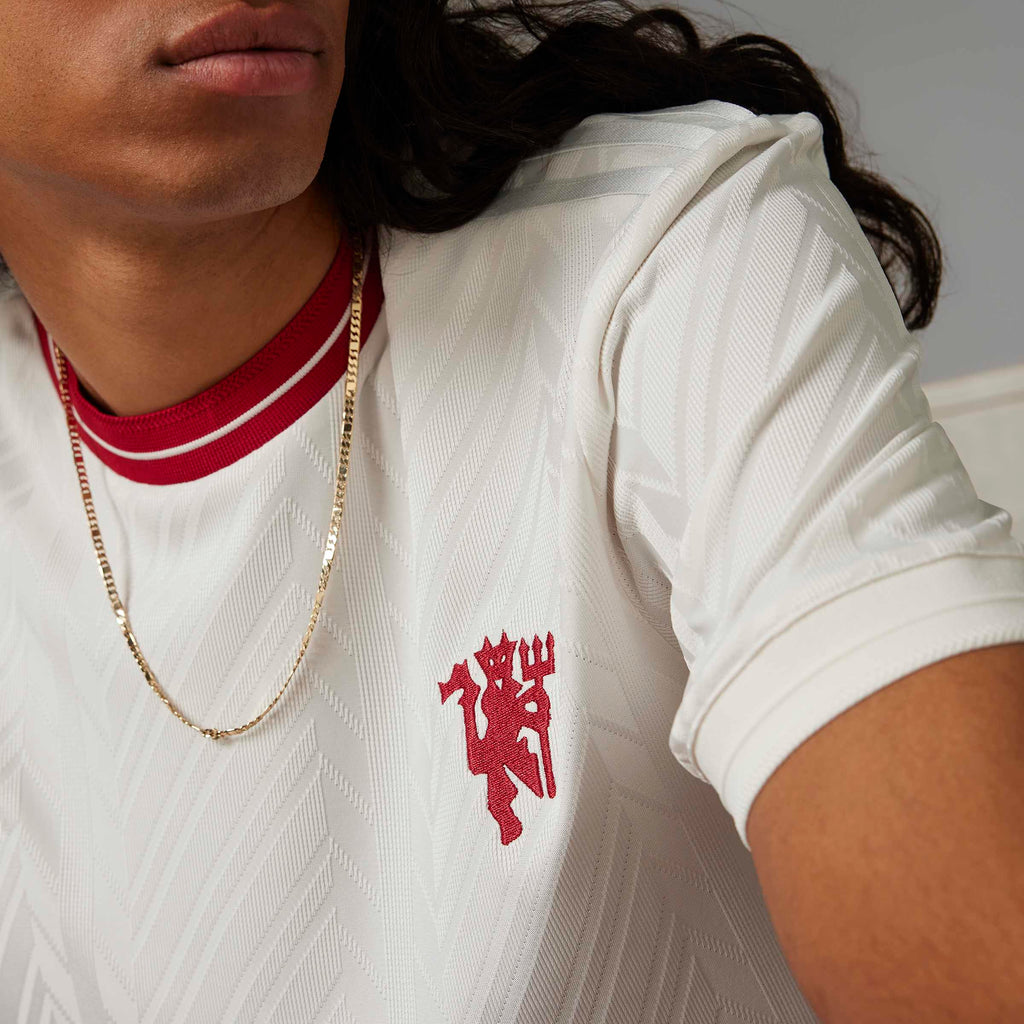 adidas Manchester United 23/24 Lifestyle Jersey