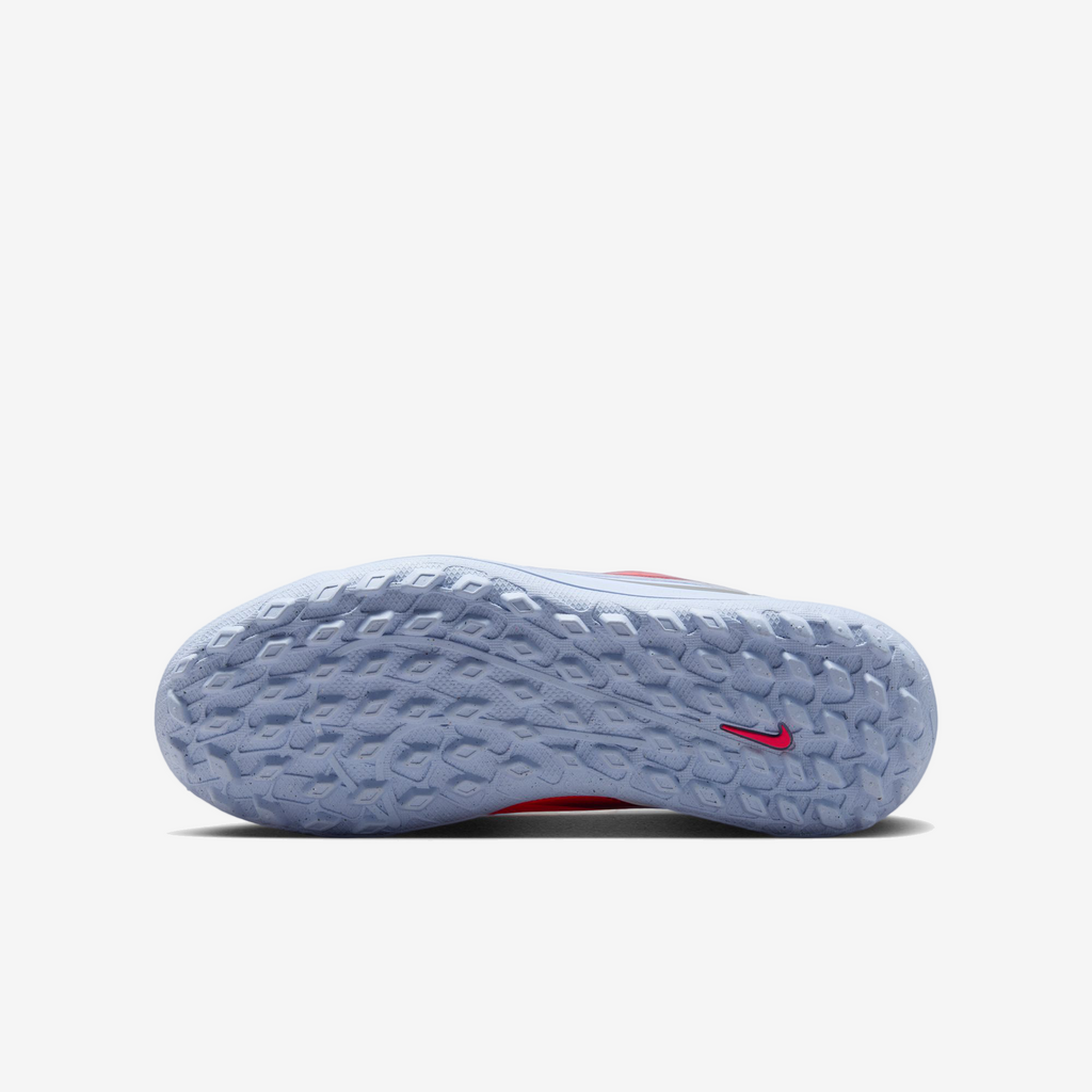 Nike Jr. Phantom 6 Low Club Younger/Older Kids' Turf Soccer Shoes