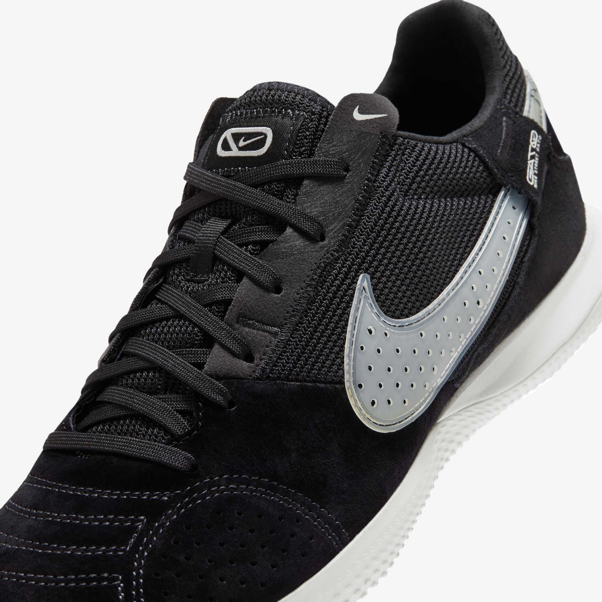 Nike Streetgato Low-Top Soccer Shoes