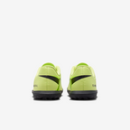 Nike Jr. Mercurial Vapor 16 Club Younger/Older Kids' Turf Low-Top Soccer Shoes