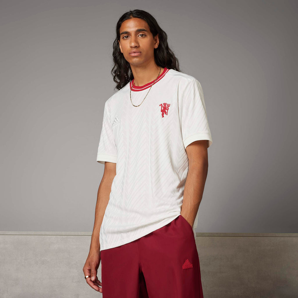 adidas Manchester United 23/24 Lifestyle Jersey