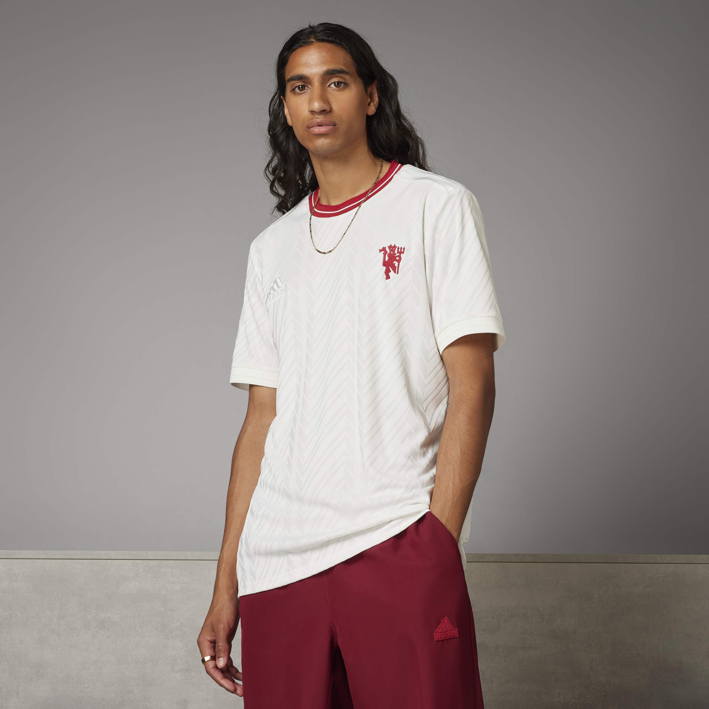adidas Manchester United 23/24 Lifestyle Jersey